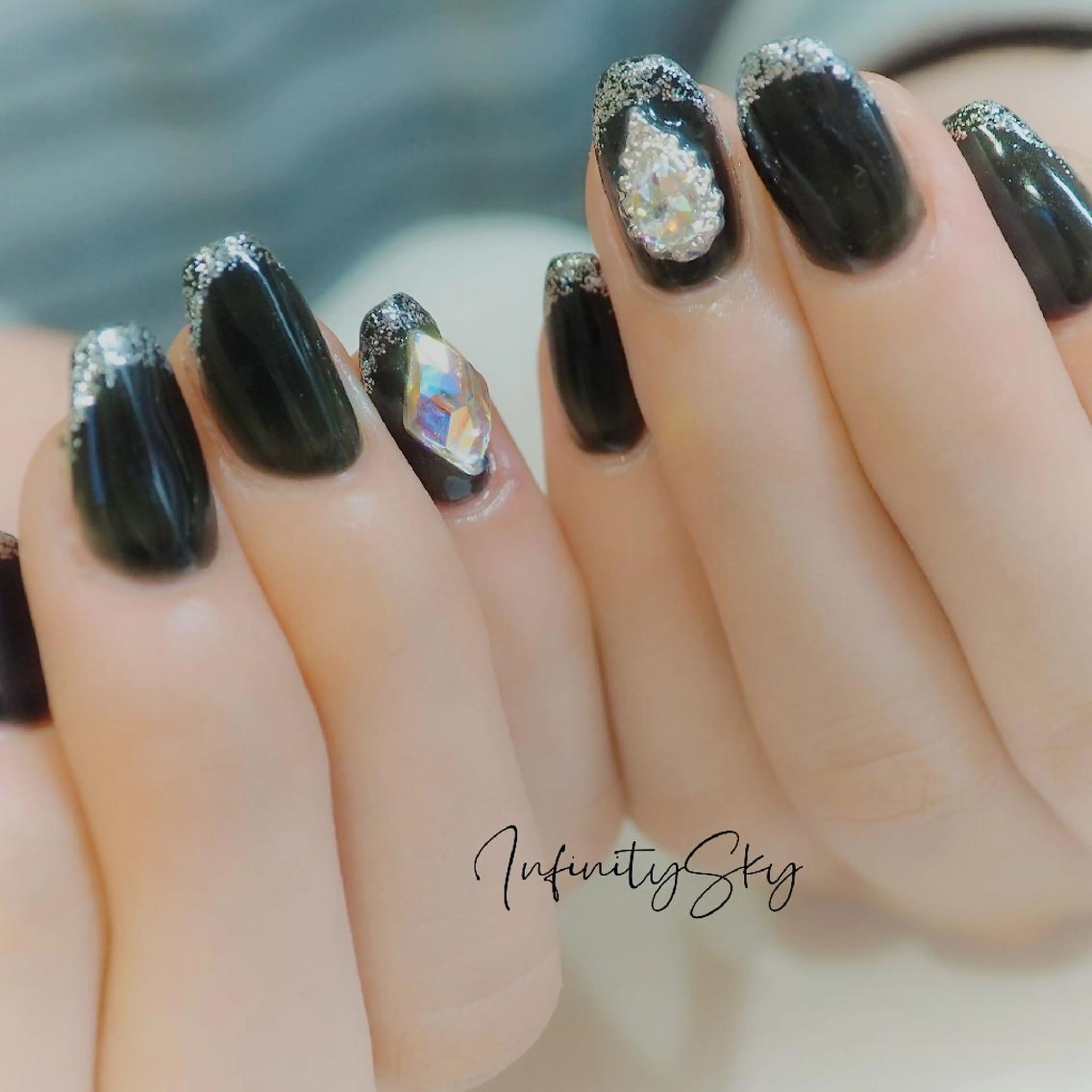 ネイル ラメ(グリッター) ワンカラーネイル ストーンネイル infinity skyのネイルデザイン