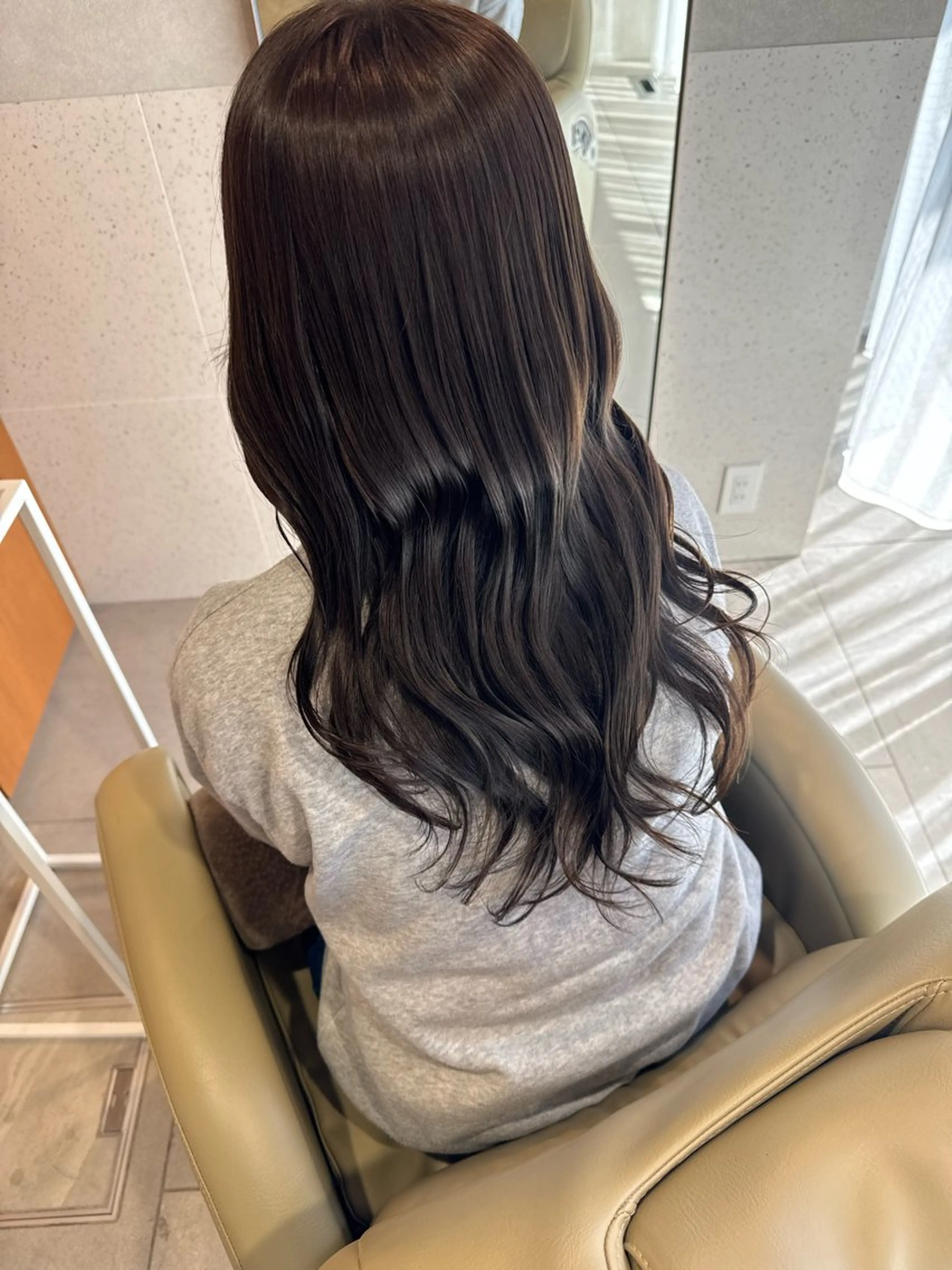 ロング カラー ベージュカラー ブリーチ 透明感カラー ダブルカラー ブリーチなしカラー ヘアカラー ミニモ価格／モデル 募集✨/MANAのヘアスタイル