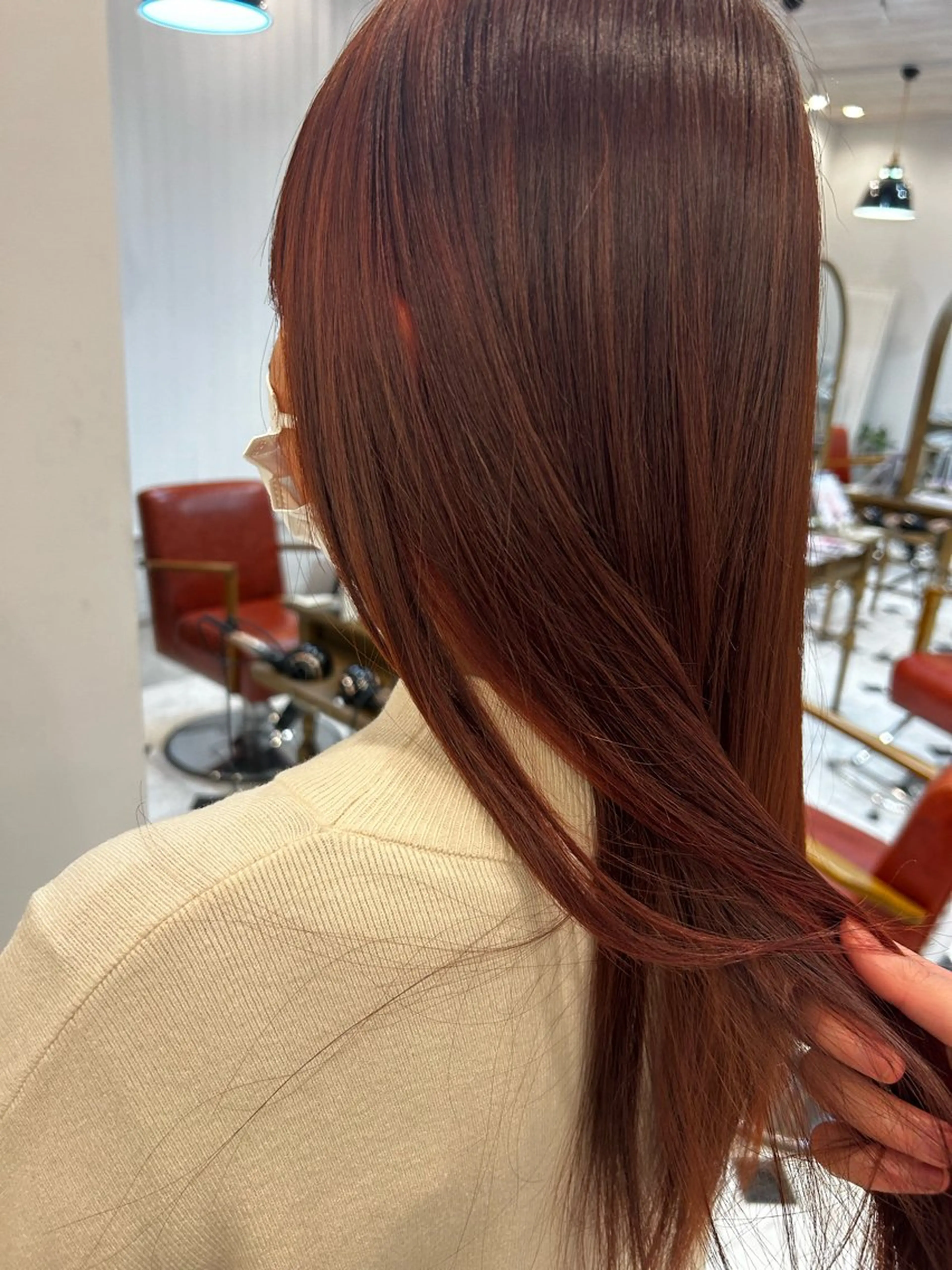 ロング カラー abbzi Hair Revo所属・西郷 友菜のヘアスタイル
