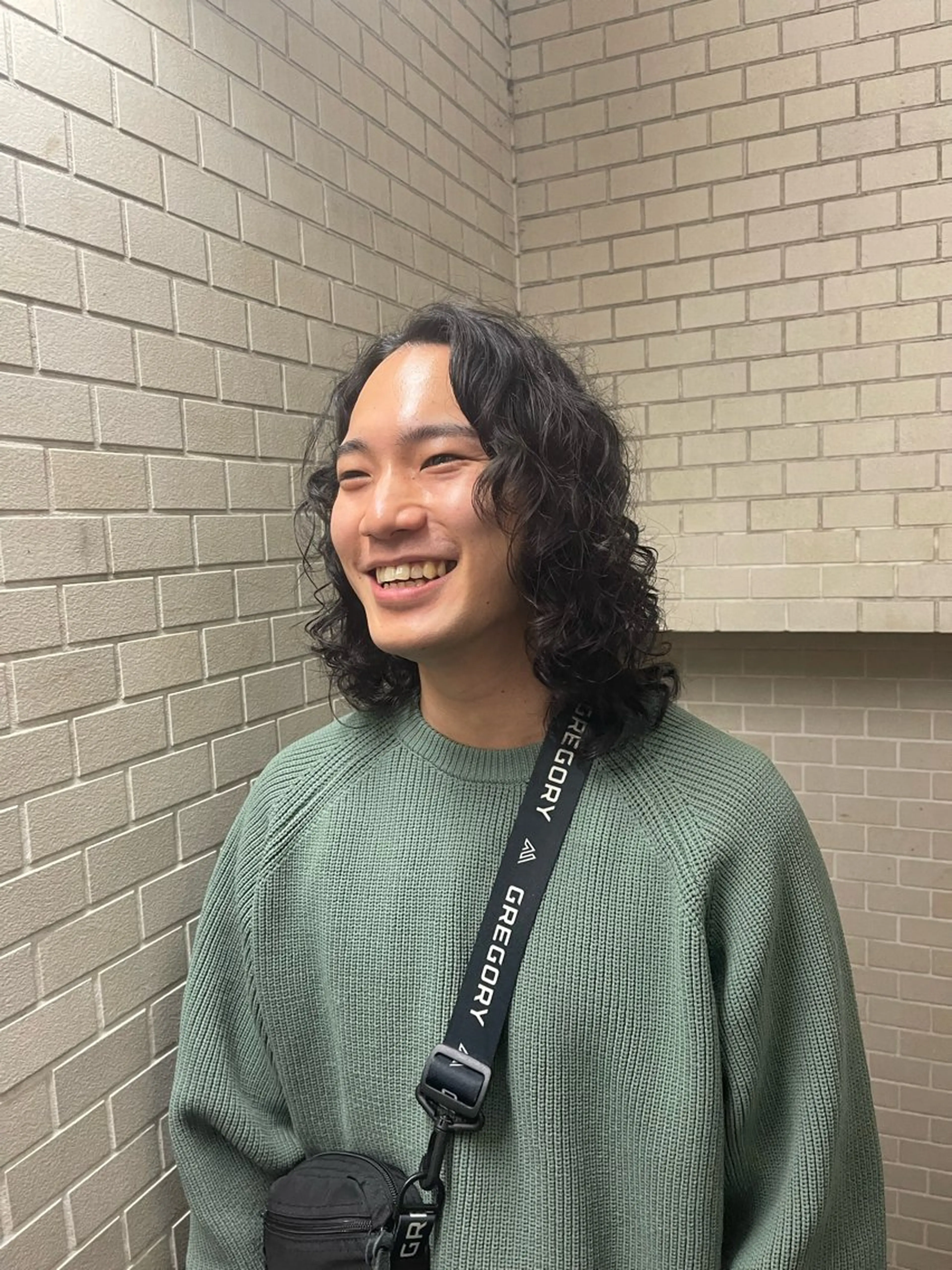 ミディアム カラー パーマ ブリーチ ケアブリーチ デザインカラー ダブルカラー イルミナカラー カット トリートメント ヘアセット 安部佑哉/ハイトーン /レイヤー/グランジのヘアスタイル