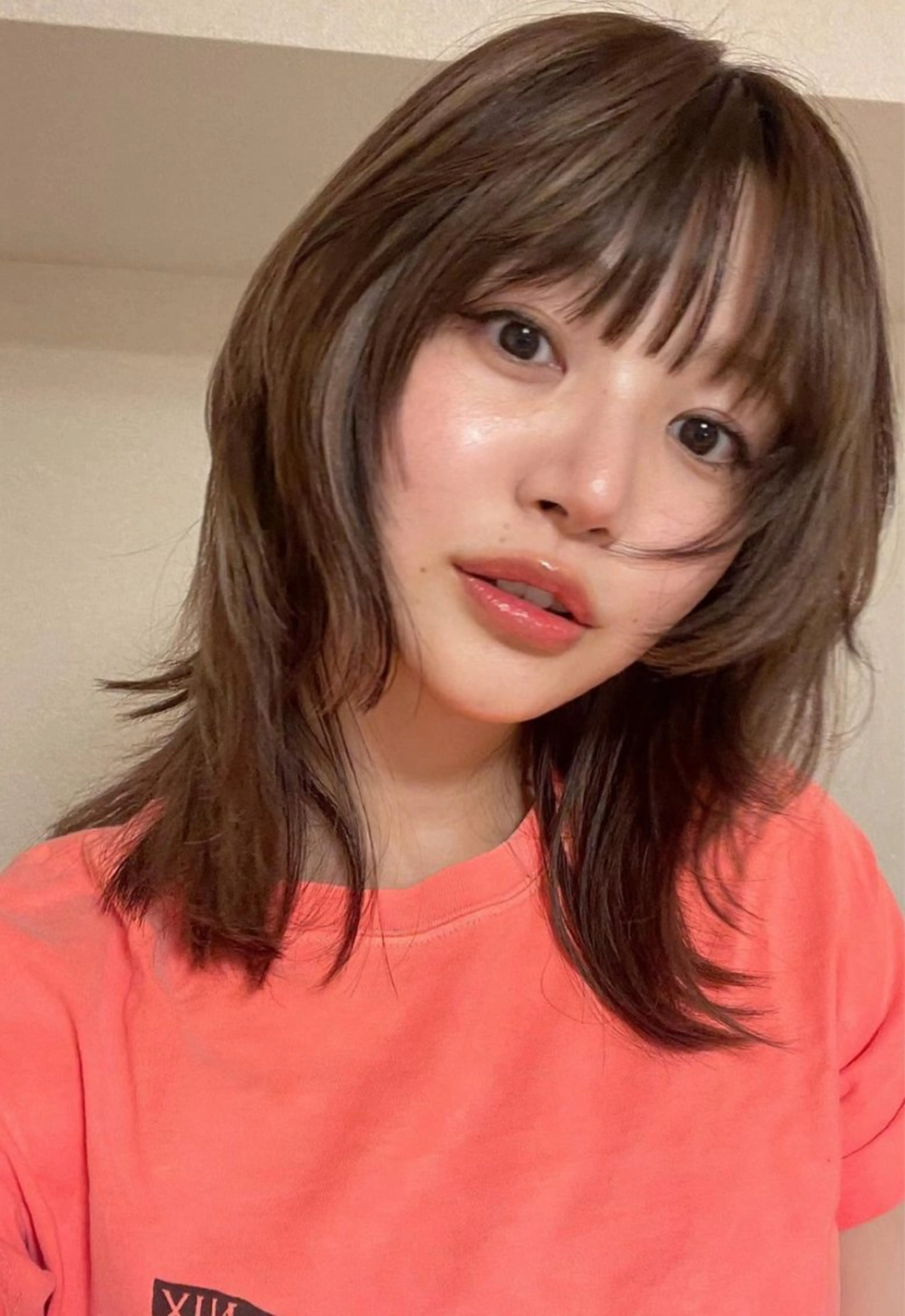 ミディアム レイヤーカット カット ヘアカラー トリートメント レイヤーカット🎀 kanaのヘアスタイル