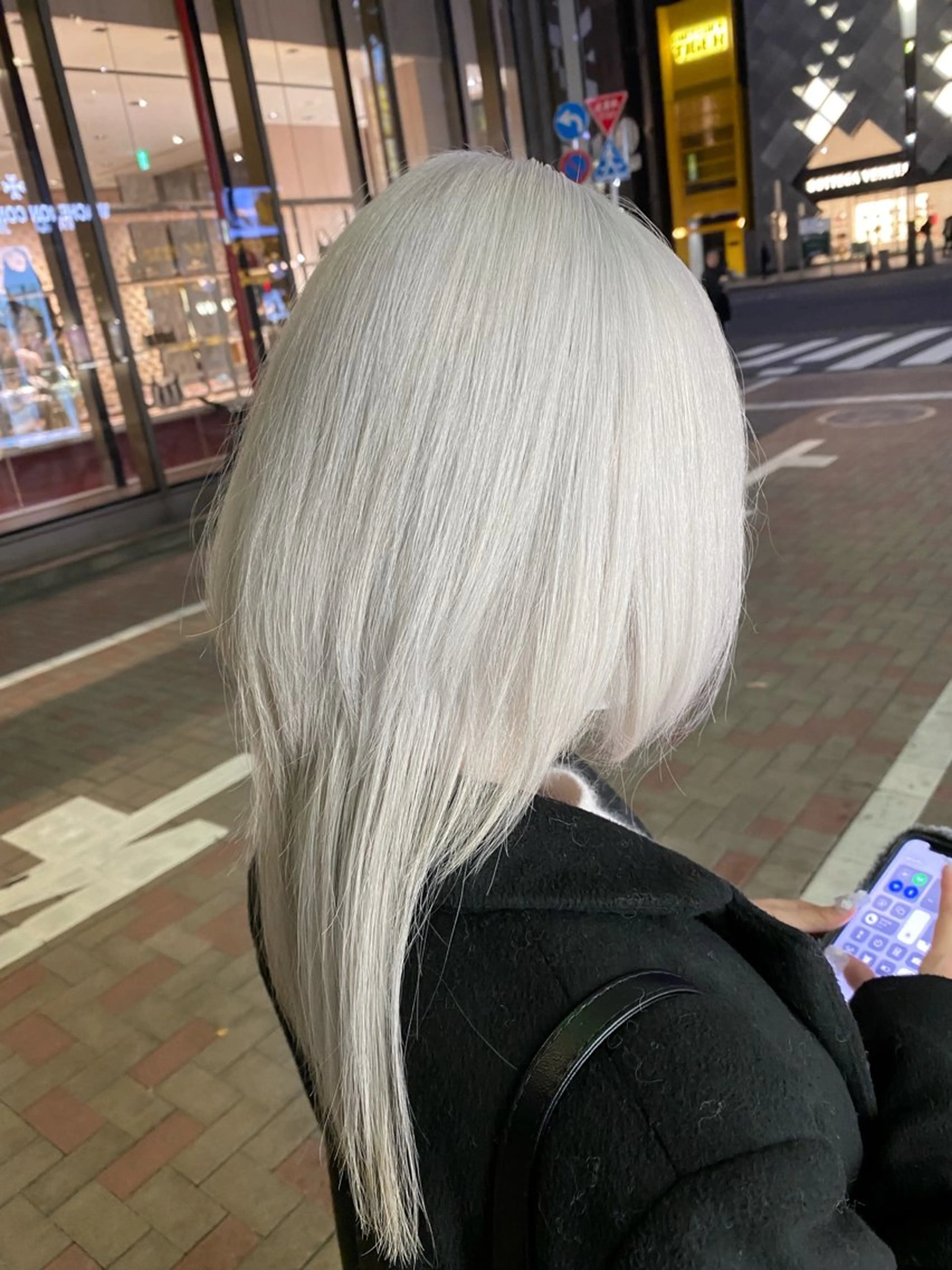 ミディアム まとまる ボブ矯正のヘアスタイル