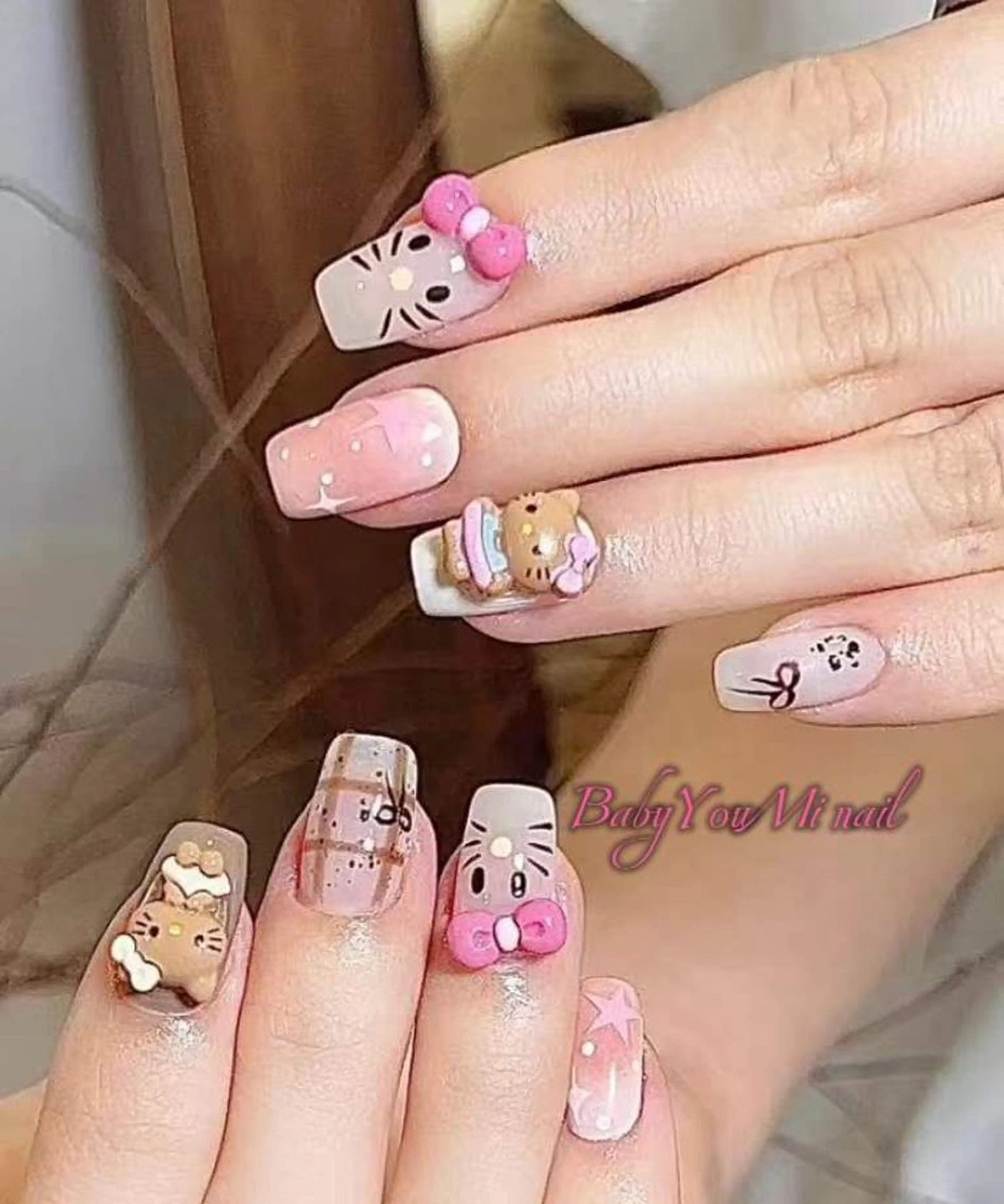 ネイル オーロラネイル フラワーネイル フットネイル フレンチネイル ジェルネイル ハンドネイル BabyYouMi nailのネイルデザイン