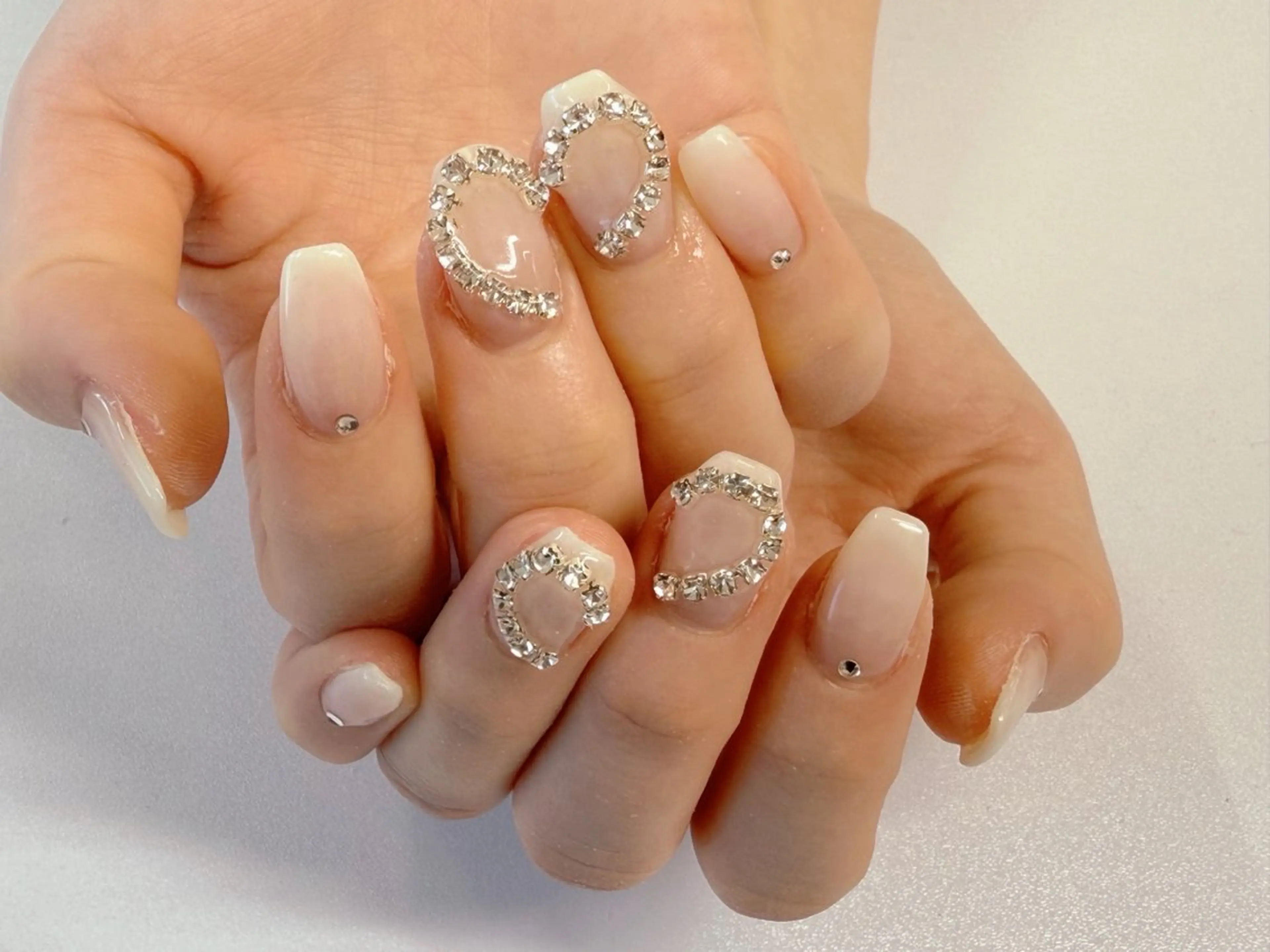 ネイル 長さ出し フットネイル フレンチネイル ジェルネイル ガラスフレンチ ハンドネイル Lien（リアン） 銀座駅6分のネイルデザイン