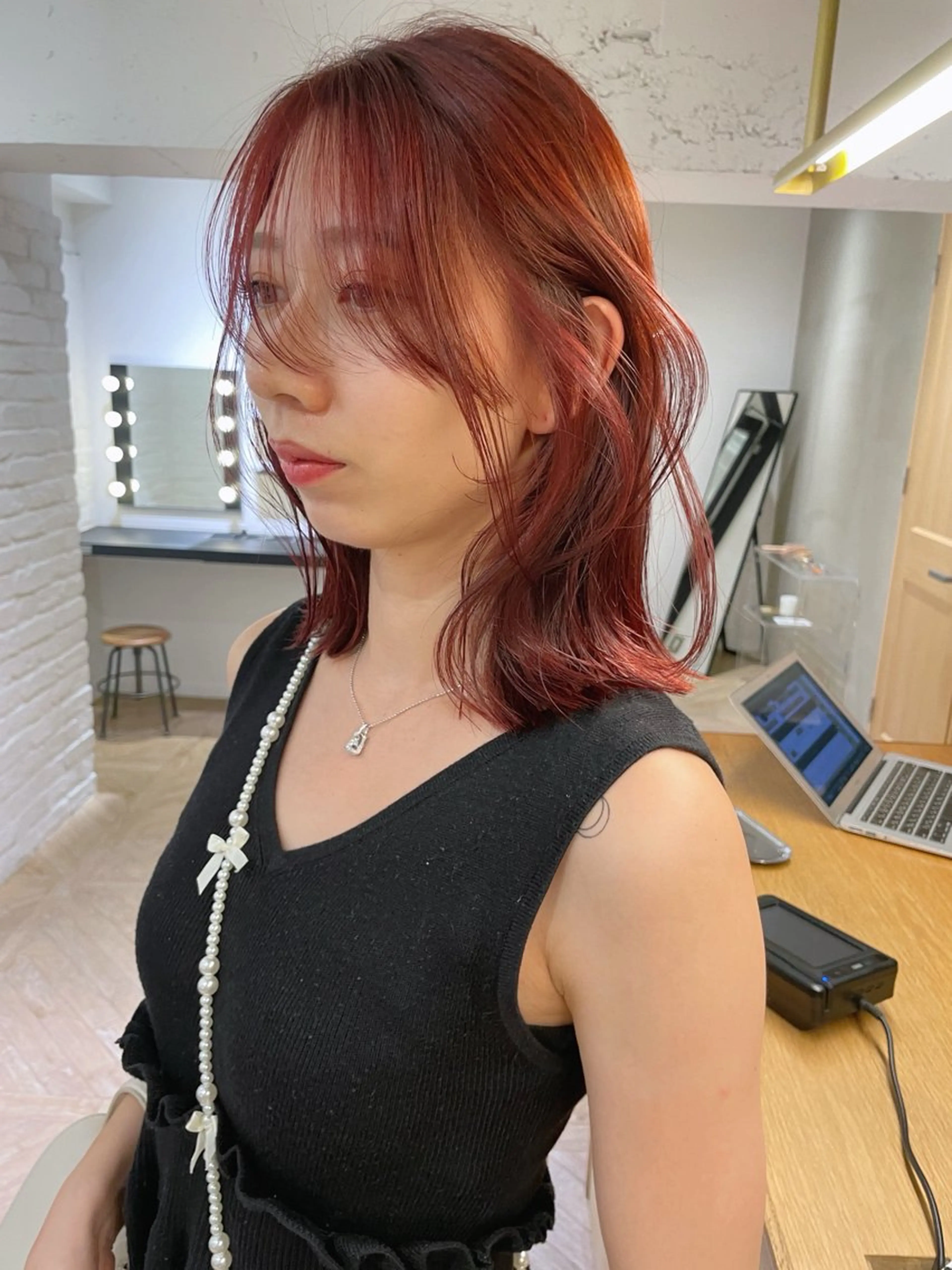 セミロング 🤍LOREN エリコ🌈のヘアスタイル