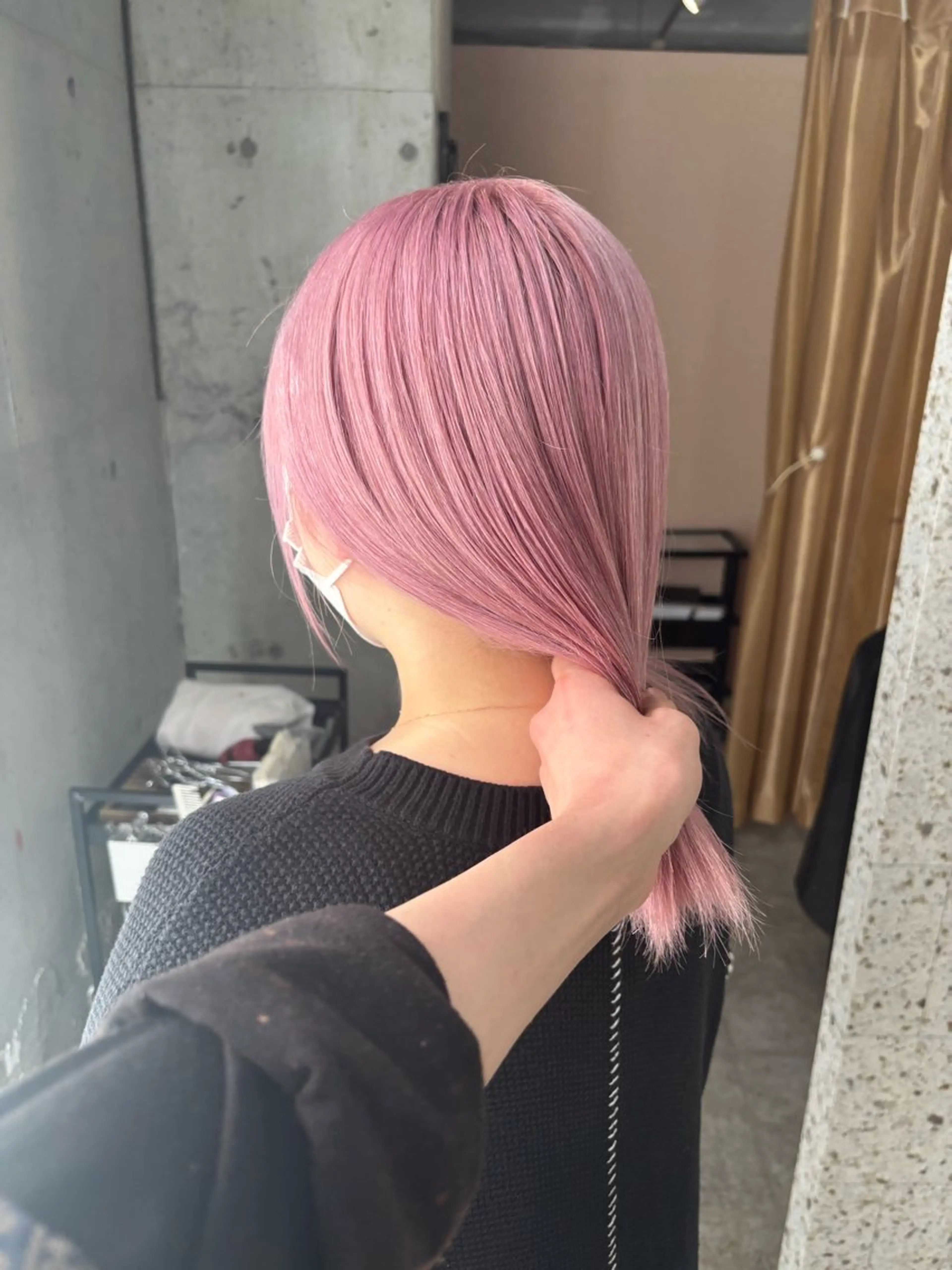 ロング カラー ピンクカラー lani hair salon所属・SHOTO ハイトー ン/デザインカラーのヘアスタイル