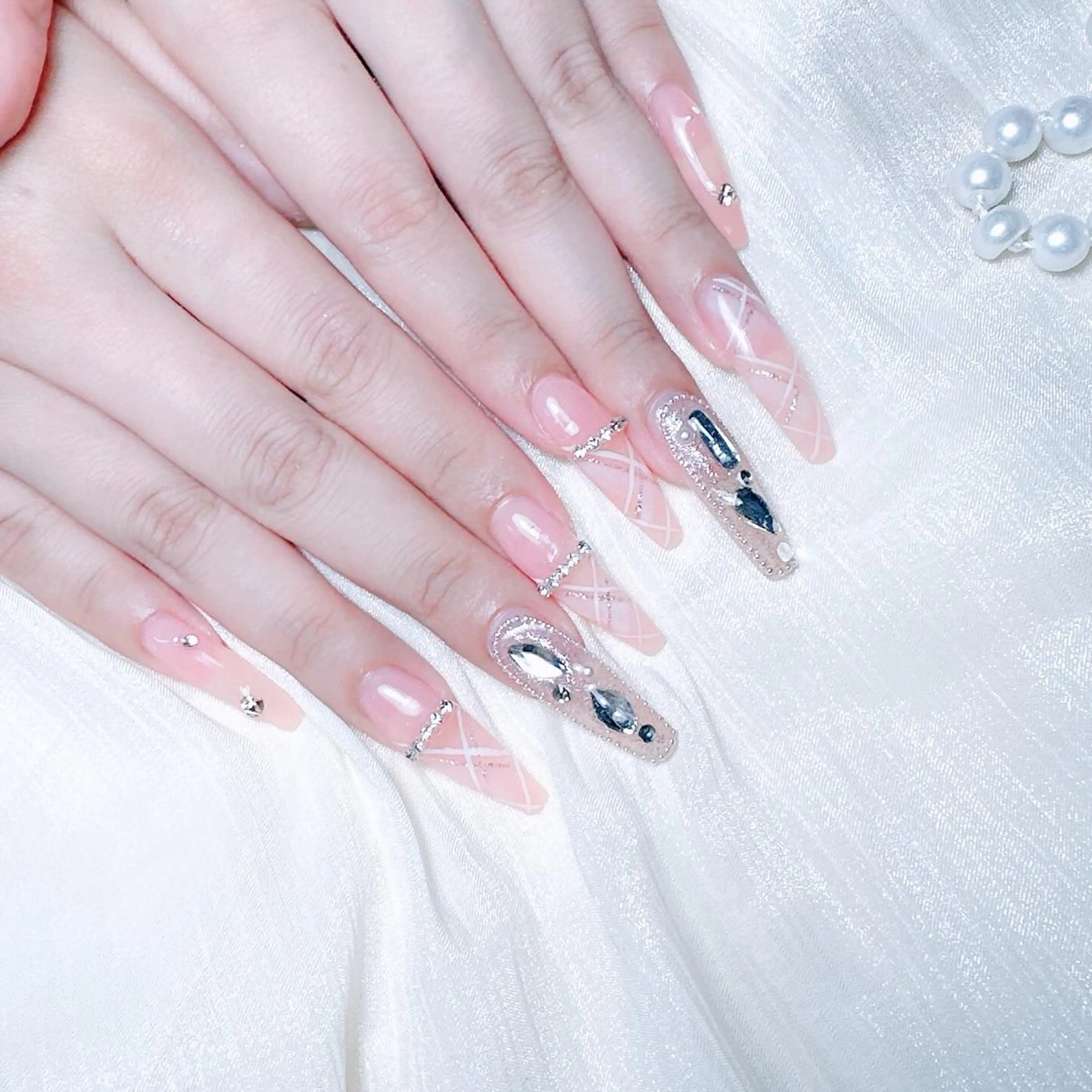 ネイル Ayumi nails川崎店のネイルデザイン