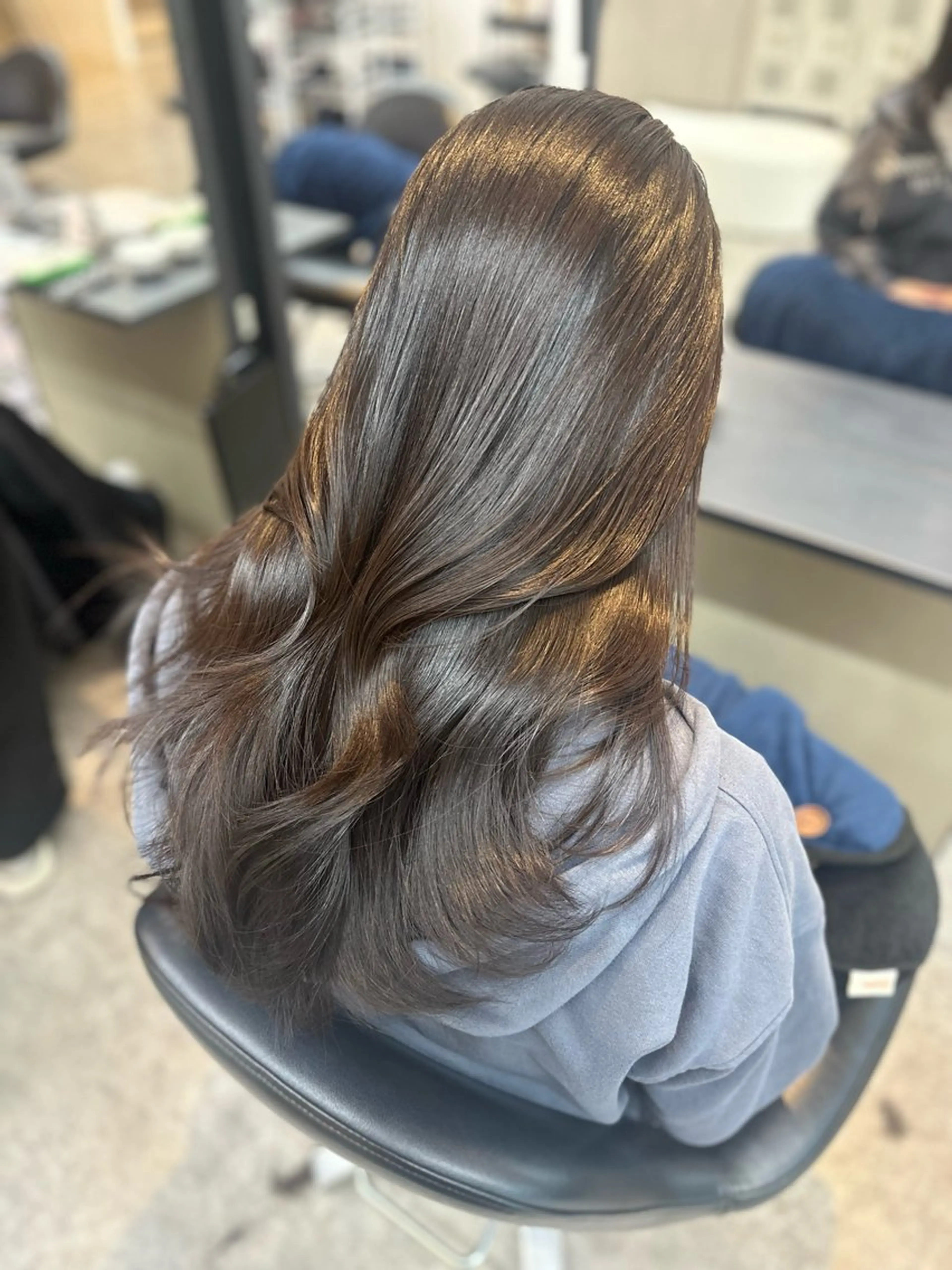 ロング カラー ヘアカラー トリートメント 伊藤 美奈穂のヘアスタイル