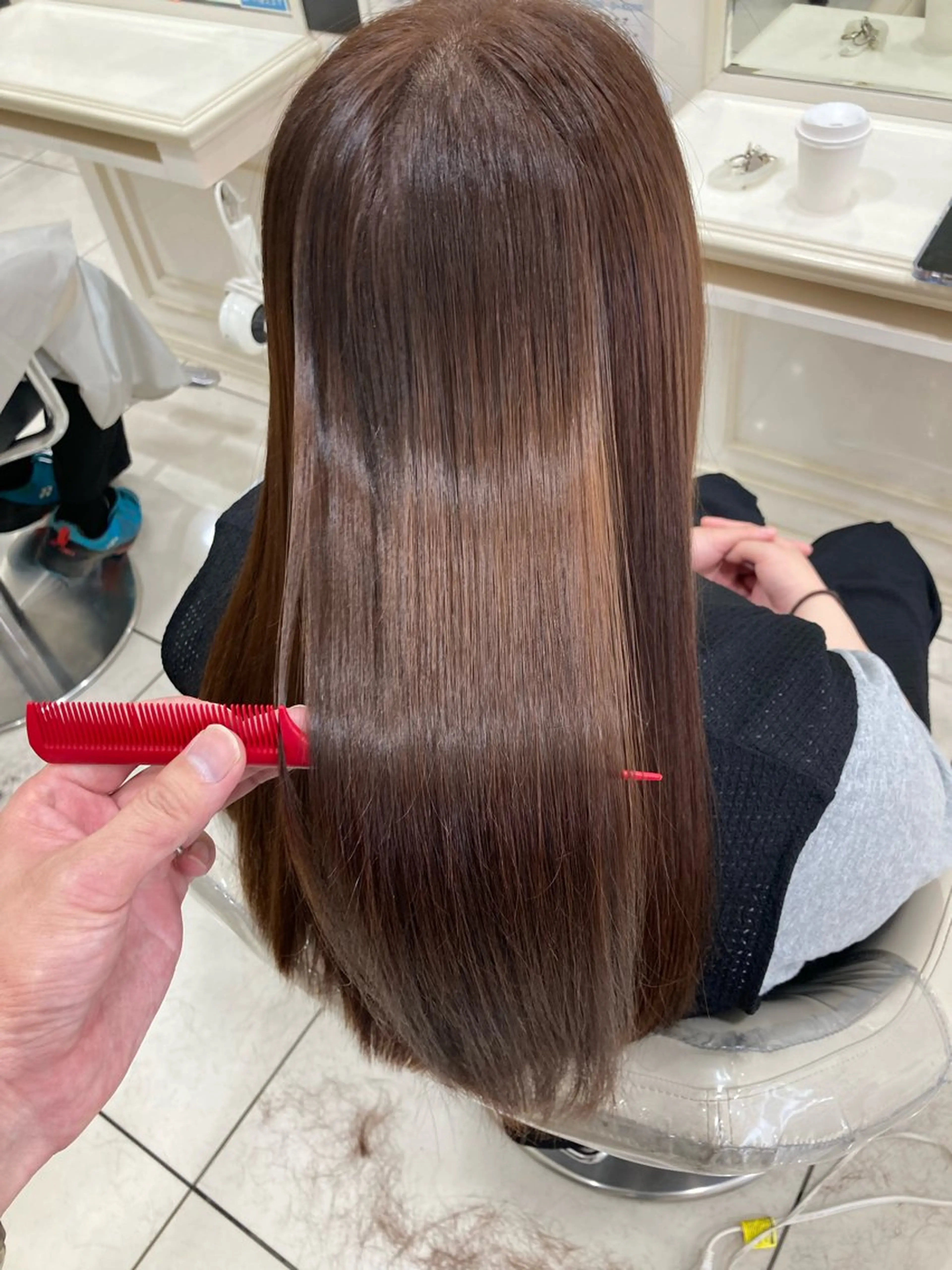 ロング カット ヘアカラー パーマ 縮毛矯正 トリートメント 髪質改善 阪口 雄佑のヘアスタイル