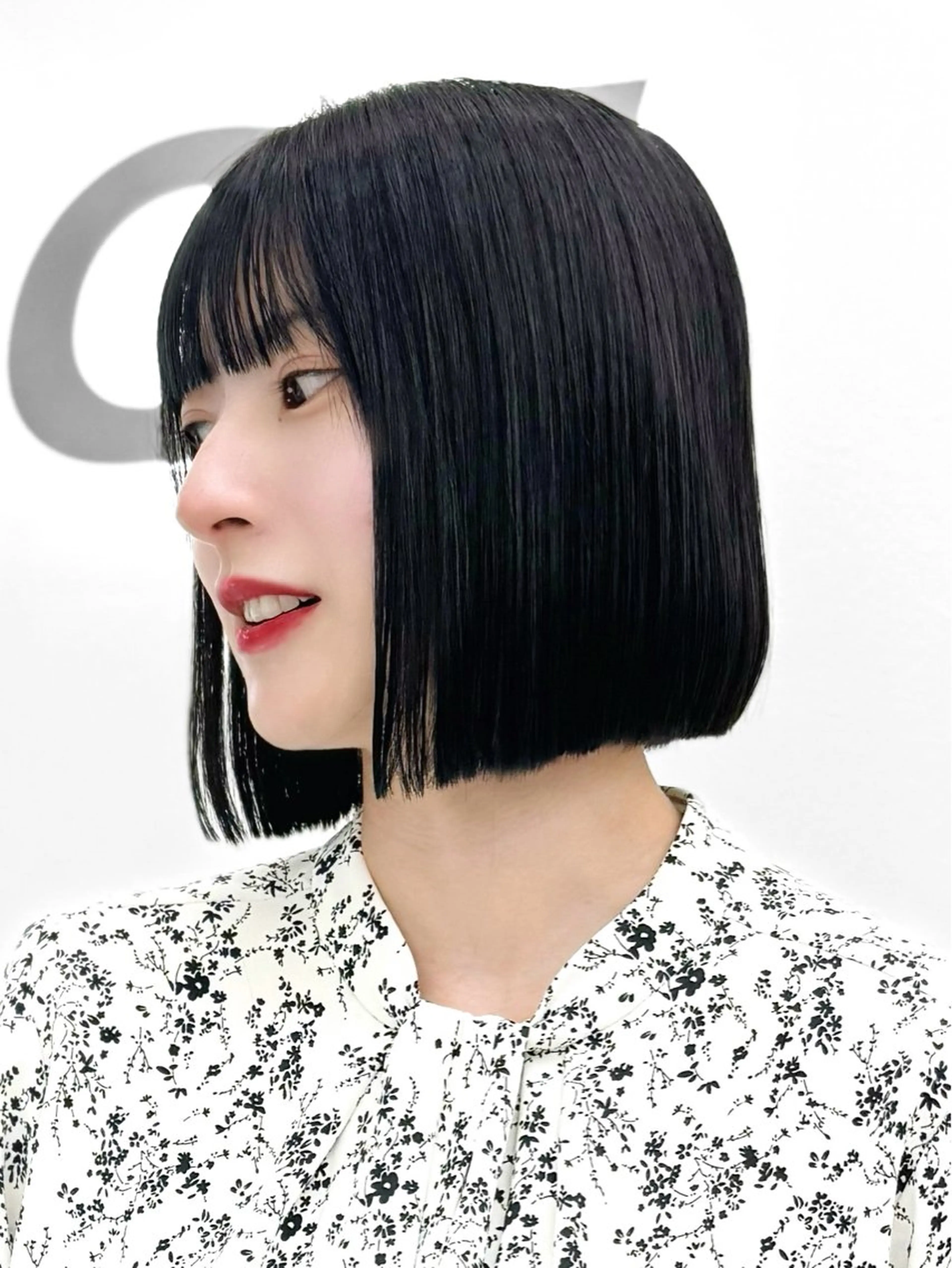 ショート カラー ヘアアレンジ カット 縮毛矯正 トリートメント ‎🤍韓国ボブ/ 縮毛矯正🪽‪ひかりのヘアスタイル