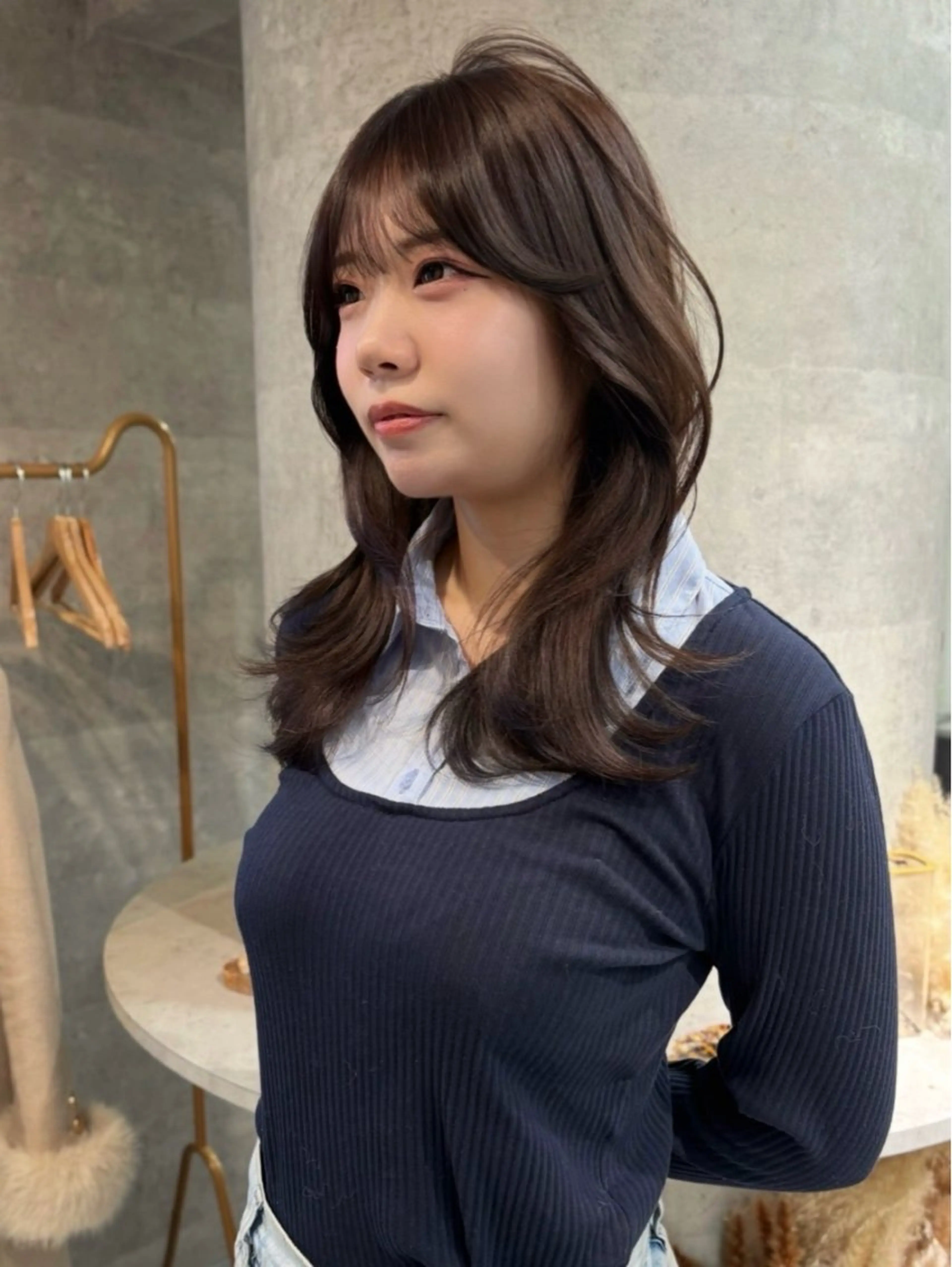 セミロング カット ヘアカラー トリートメント 新宿/韓国レイヤー/ 顔まわり/メンズヘアのヘアスタイル