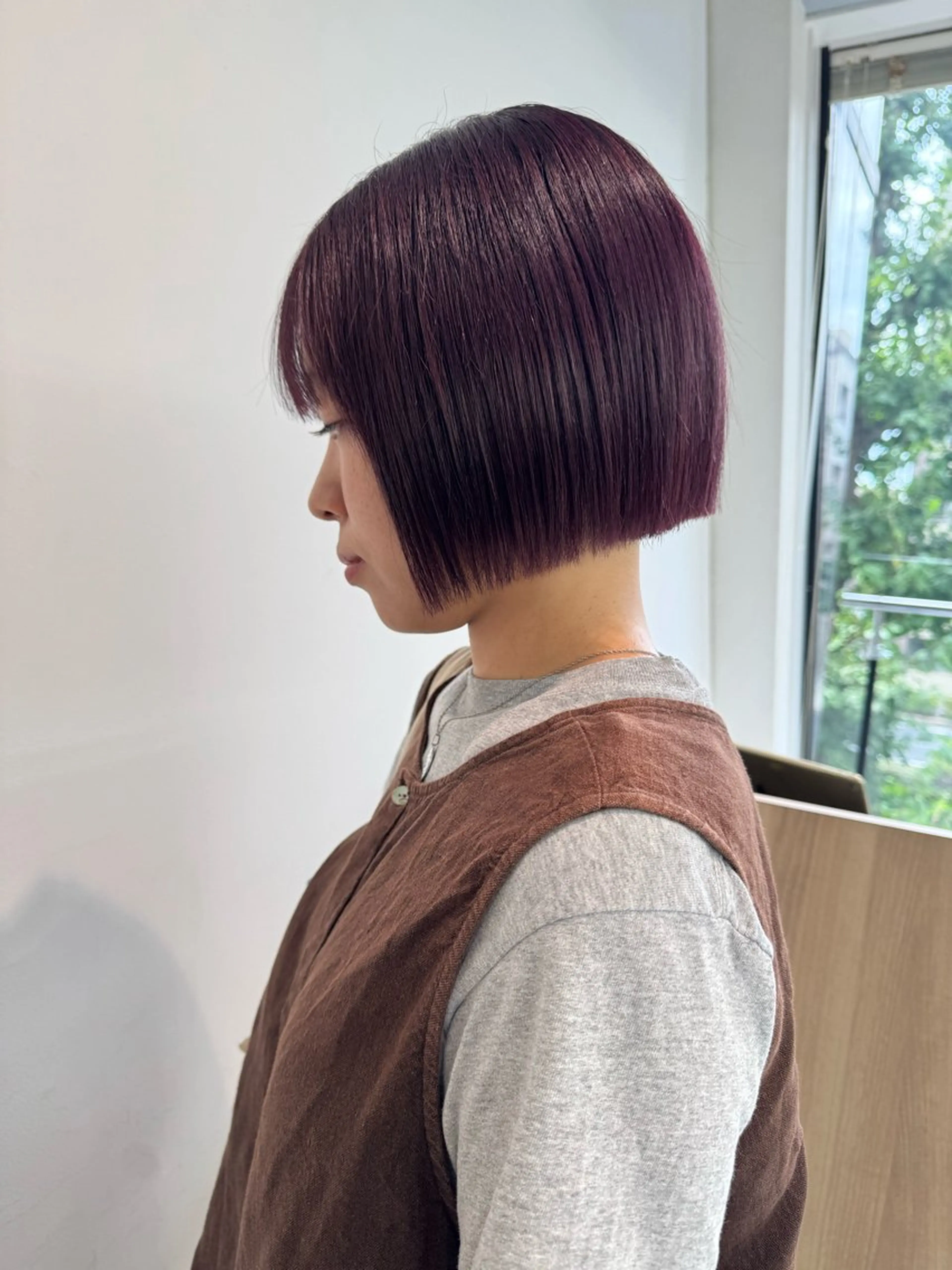 ショート カラー ブリーチ カット ヘアカラー 顔周りレイヤー /kokoro🦮のヘアスタイル