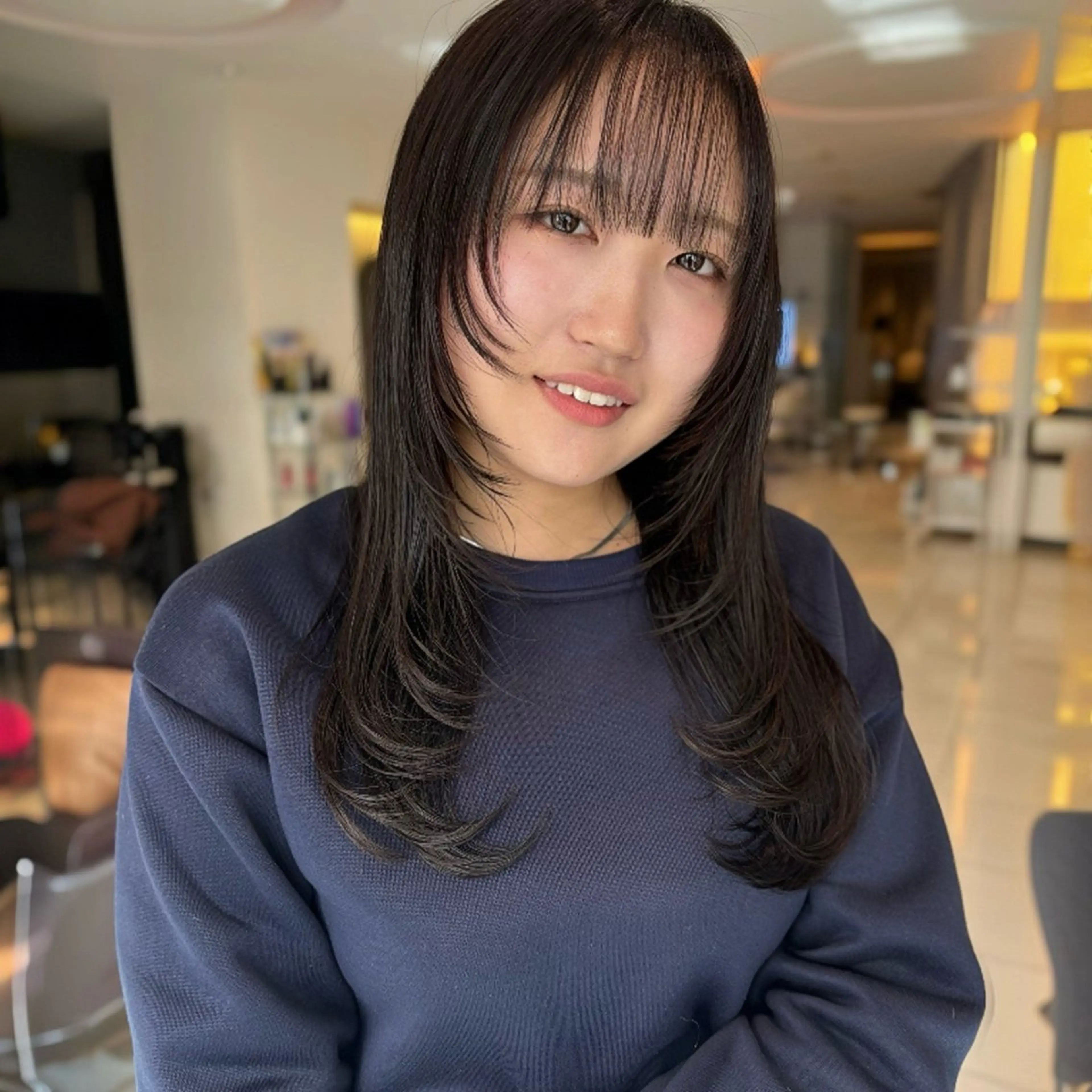 セミロング ハッシュカット/四条 烏丸/寺本弘樹のヘアスタイル