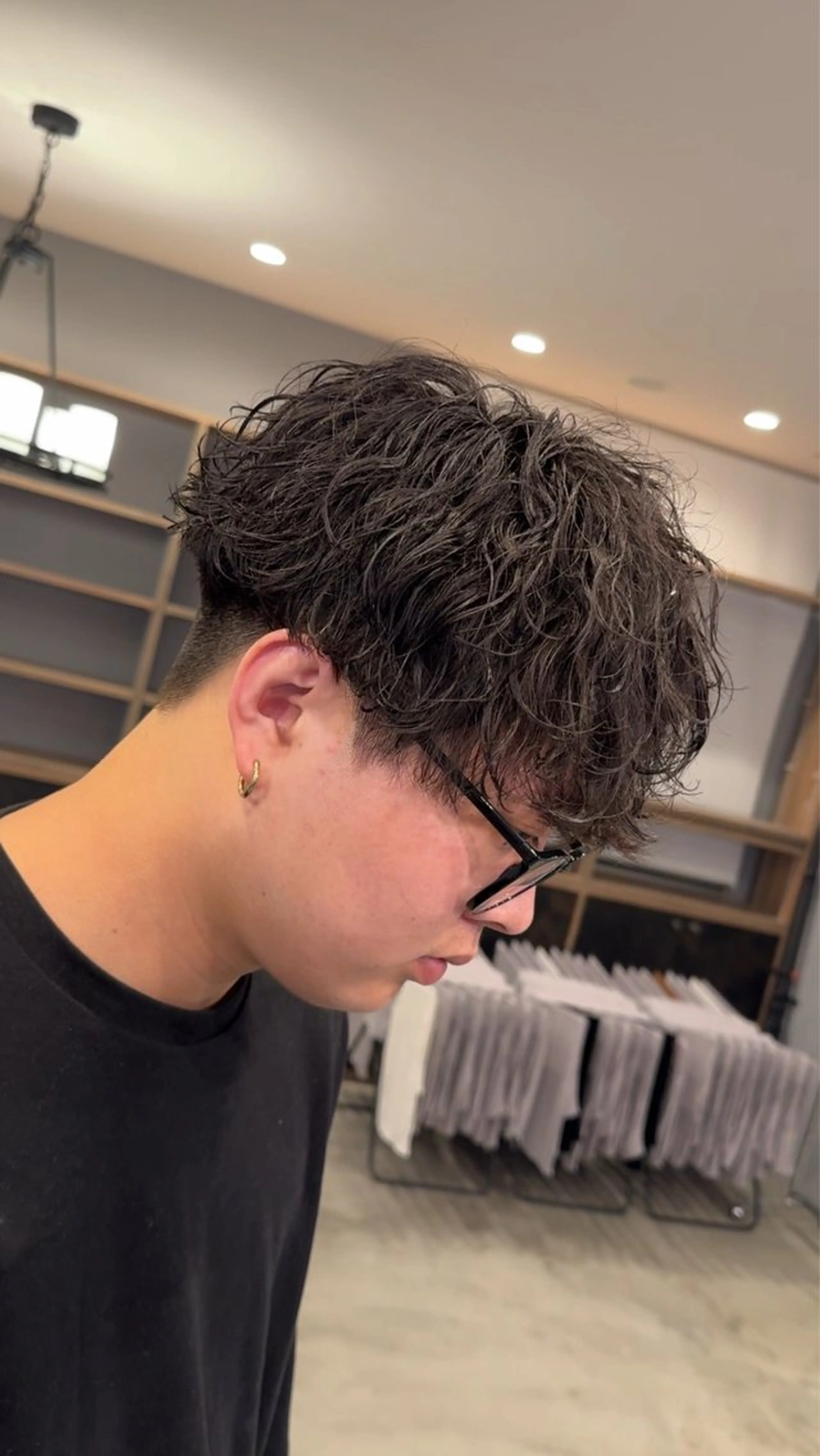 パーマ メンズ マッシュ 刈り上げ 波巻きパーマ カット パーマ ABEY LEVRAI所属・Miyabi.💋 ABEYLEVRAIのヘアスタイル