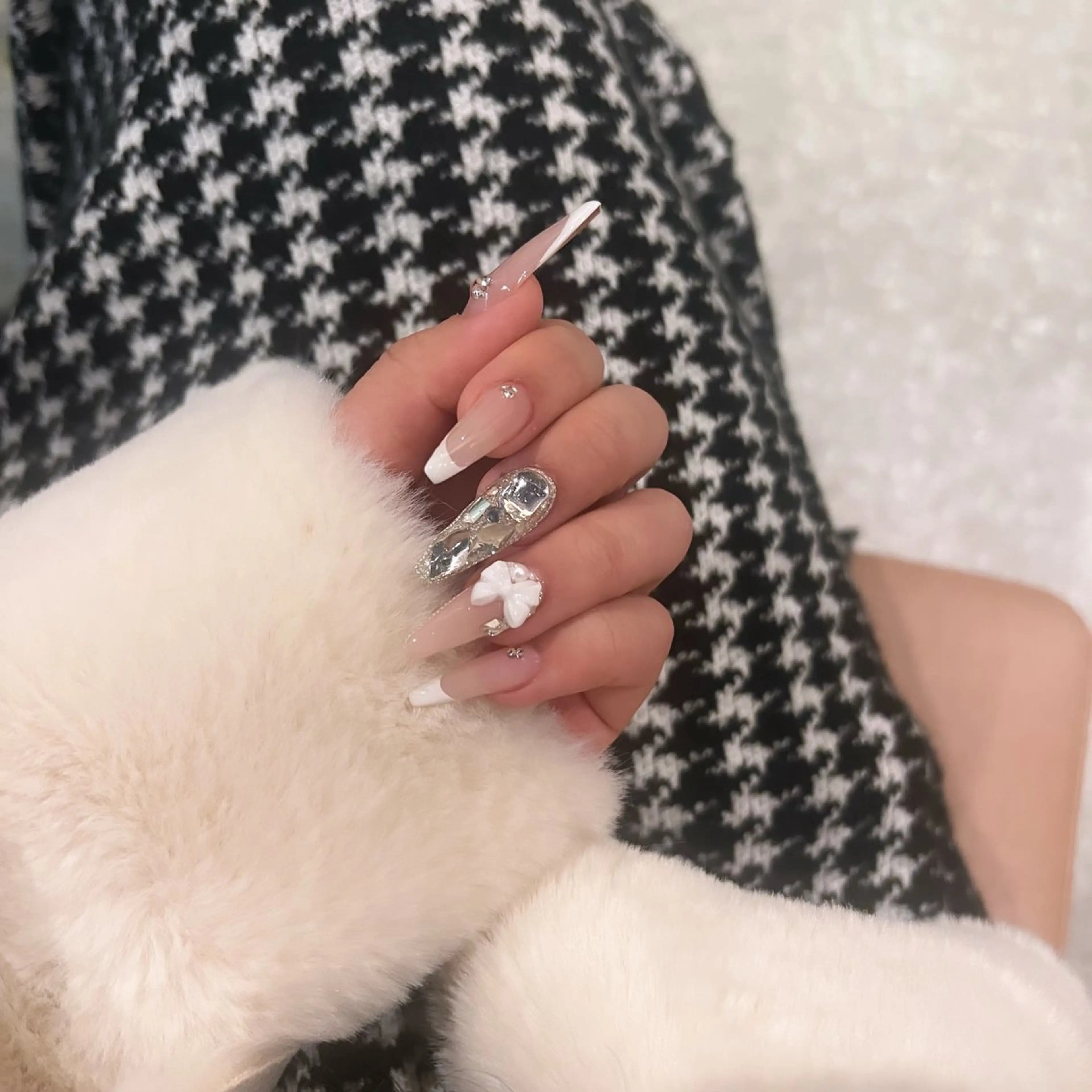 ネイル Roi〈ロワ〉 ayanaのネイルデザイン