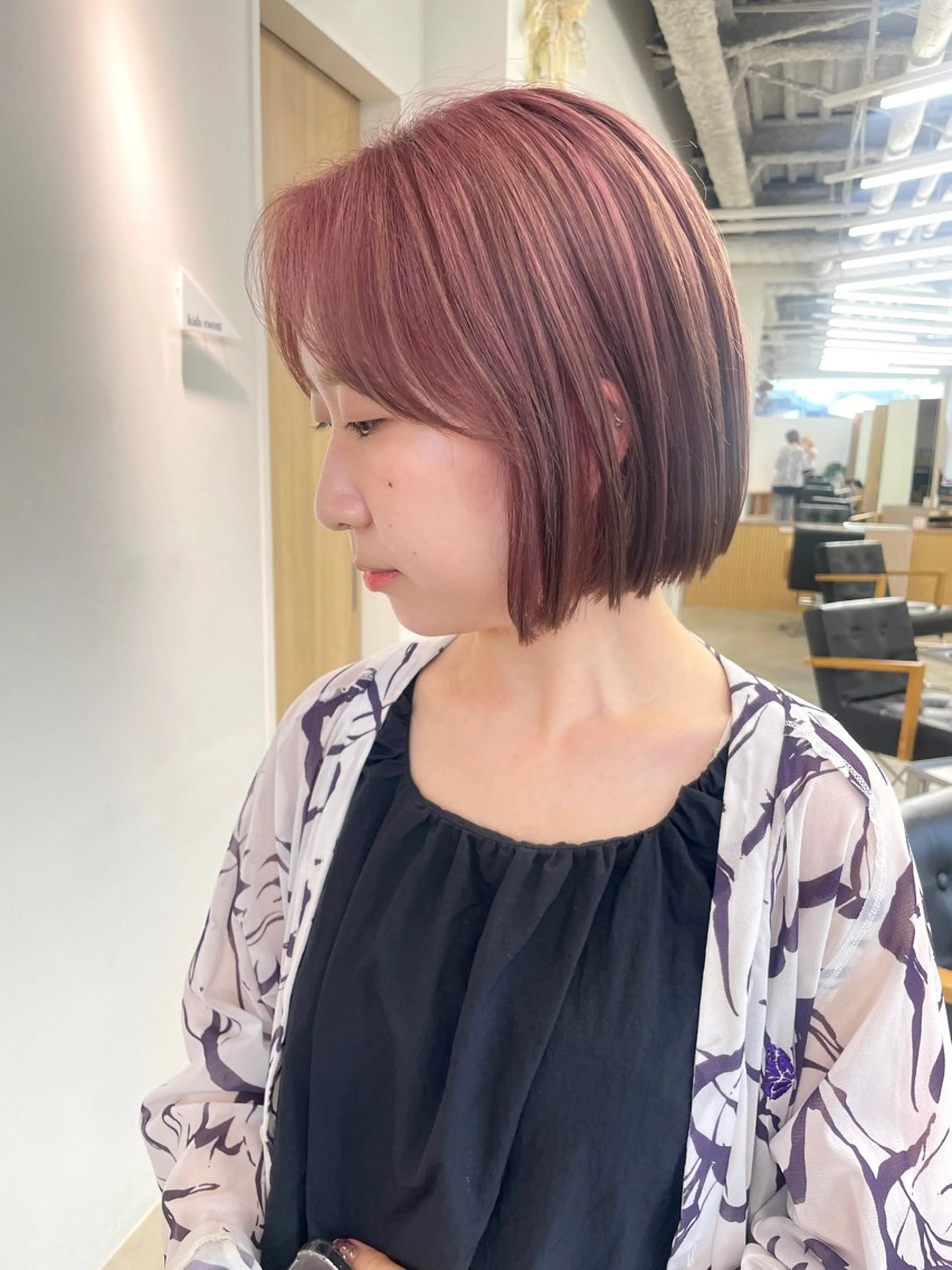 ミディアム カラー kana/ ブリーチ/暖色のヘアスタイル