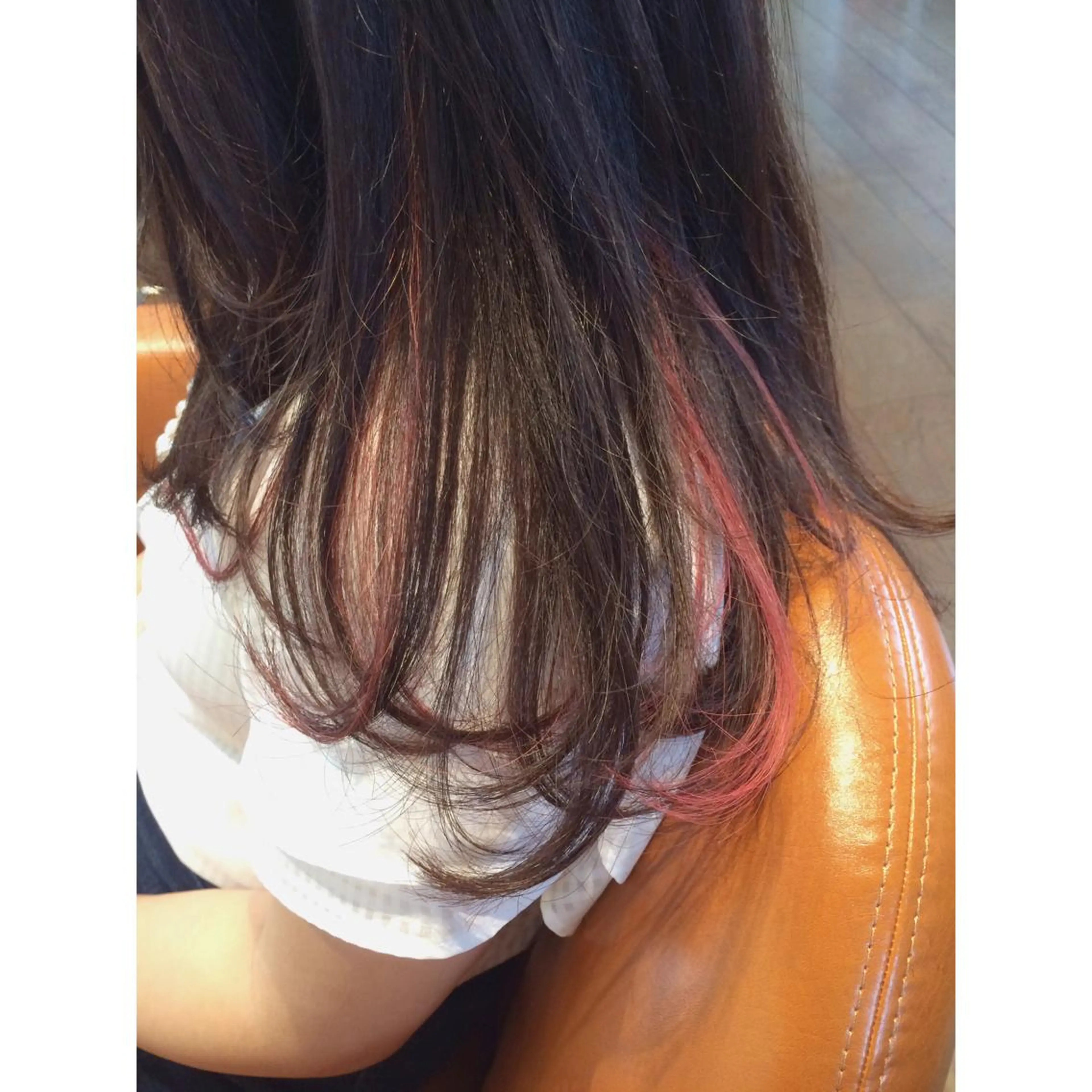 ミディアム カラー インナーカラー corona hairdesign KAZUE MAEDA所属・マエダ　カズエ🫶 coronahairのヘアスタイル