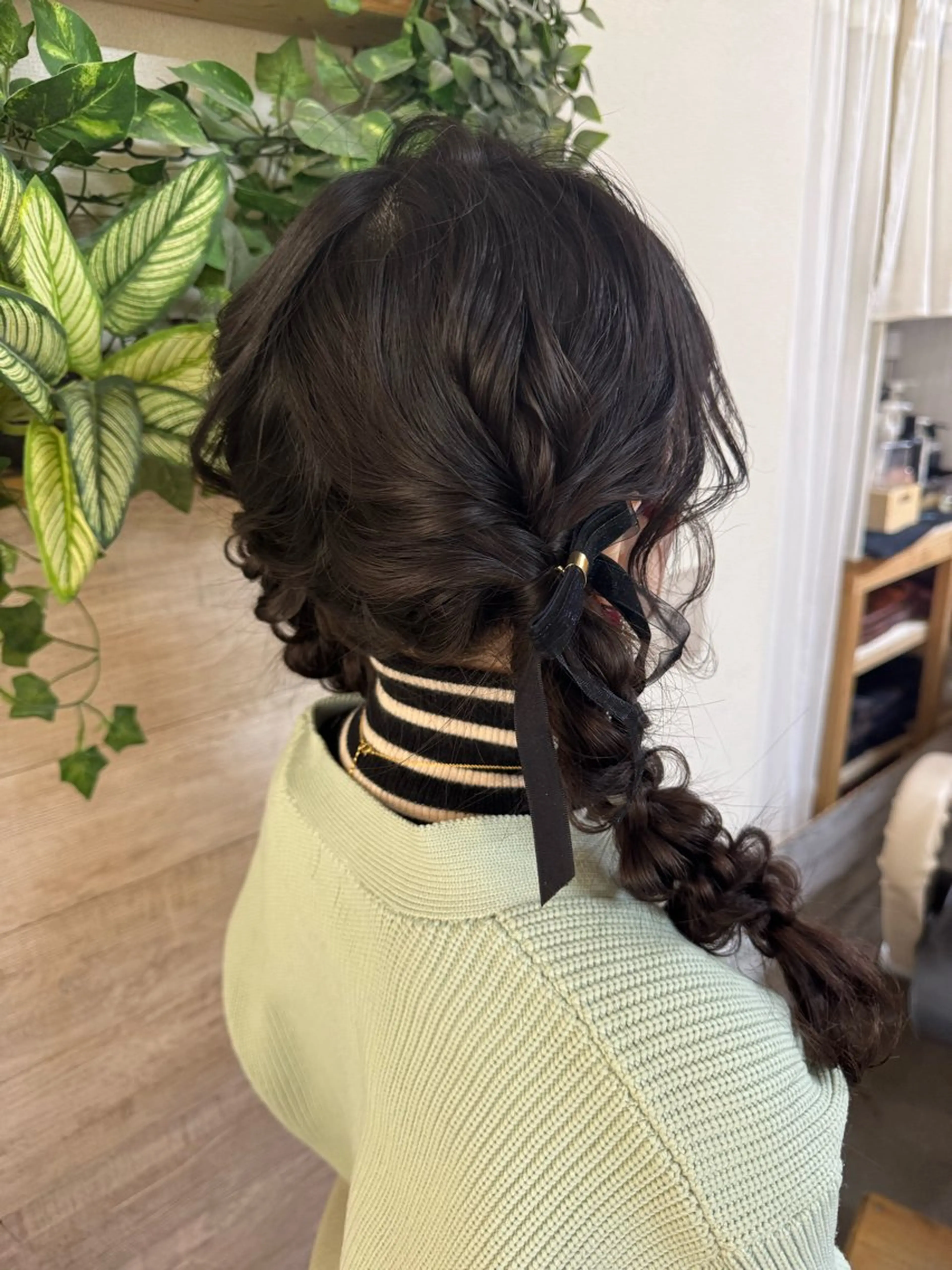 ロング ヘアアレンジ PLUS縁所属・ヘアメイク10年から 美容師💄Anriのヘアスタイル