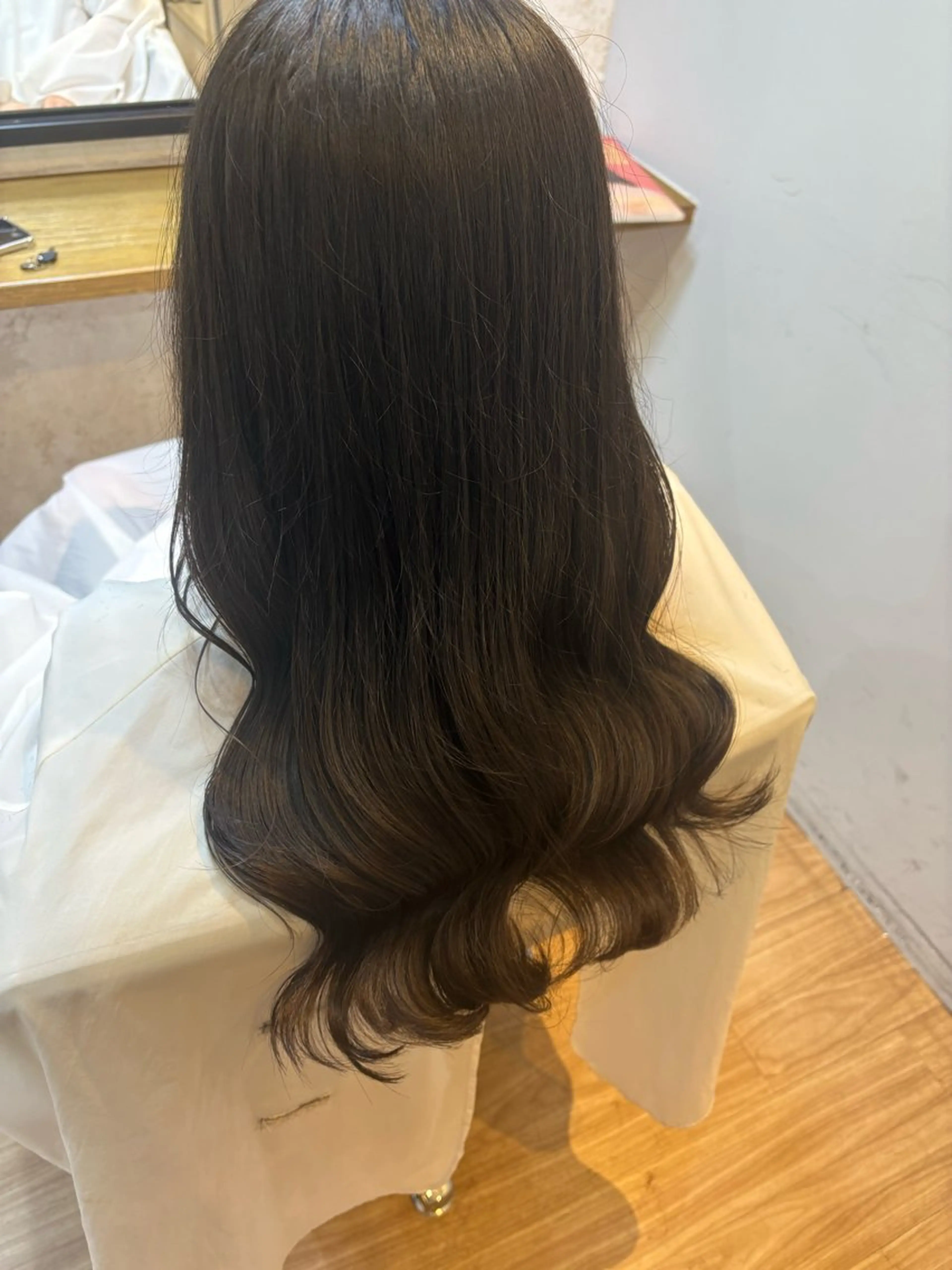 ロング ヘアカラー トリートメント IRICO たまプラーザ所属・韓国ヘアー🇰🇷 MIWAのヘアスタイル