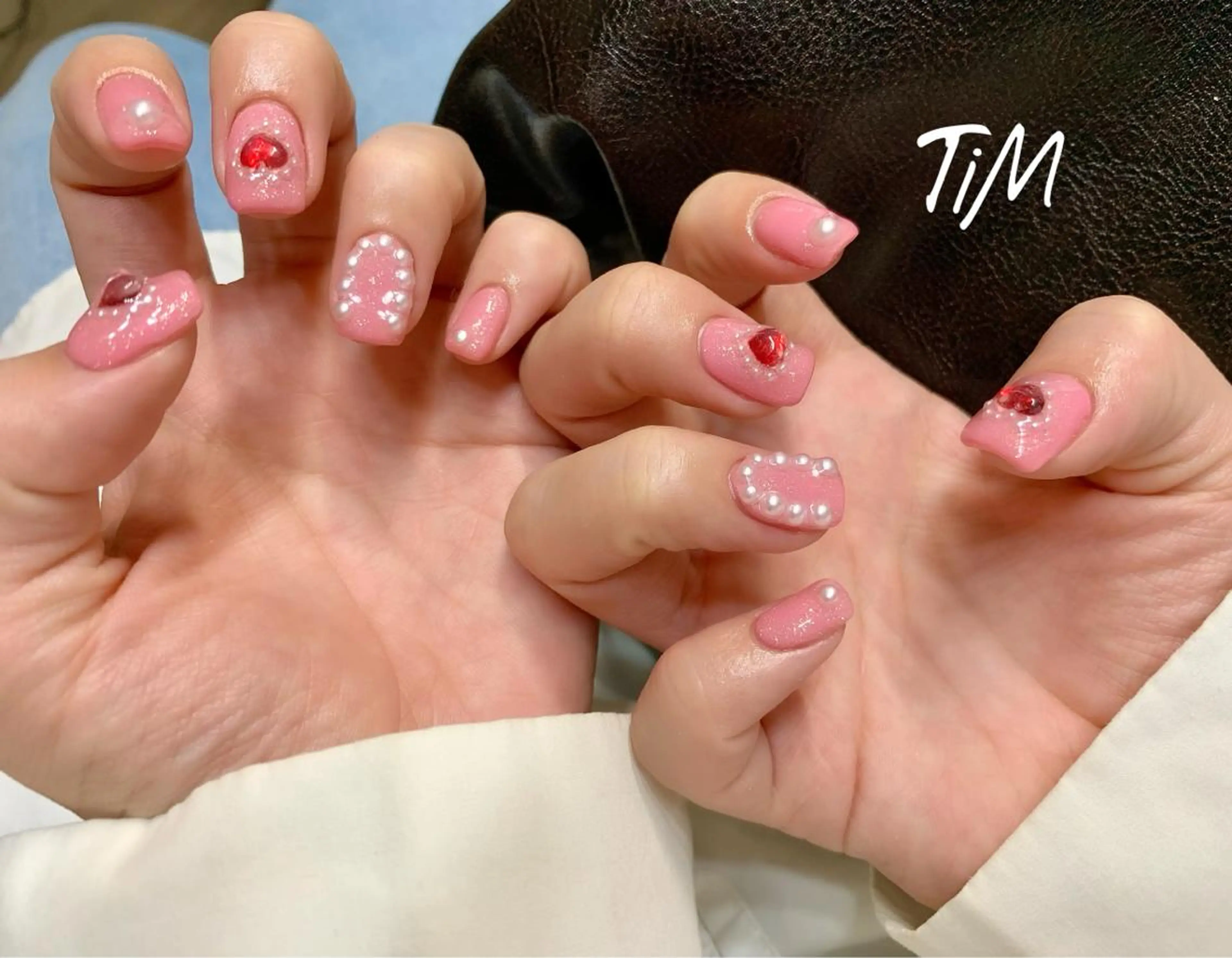 ミディアム ネイル Beauty Studio TiM所属・TiM【ティム】 近鉄八尾店のマツエク・マツパデザイン