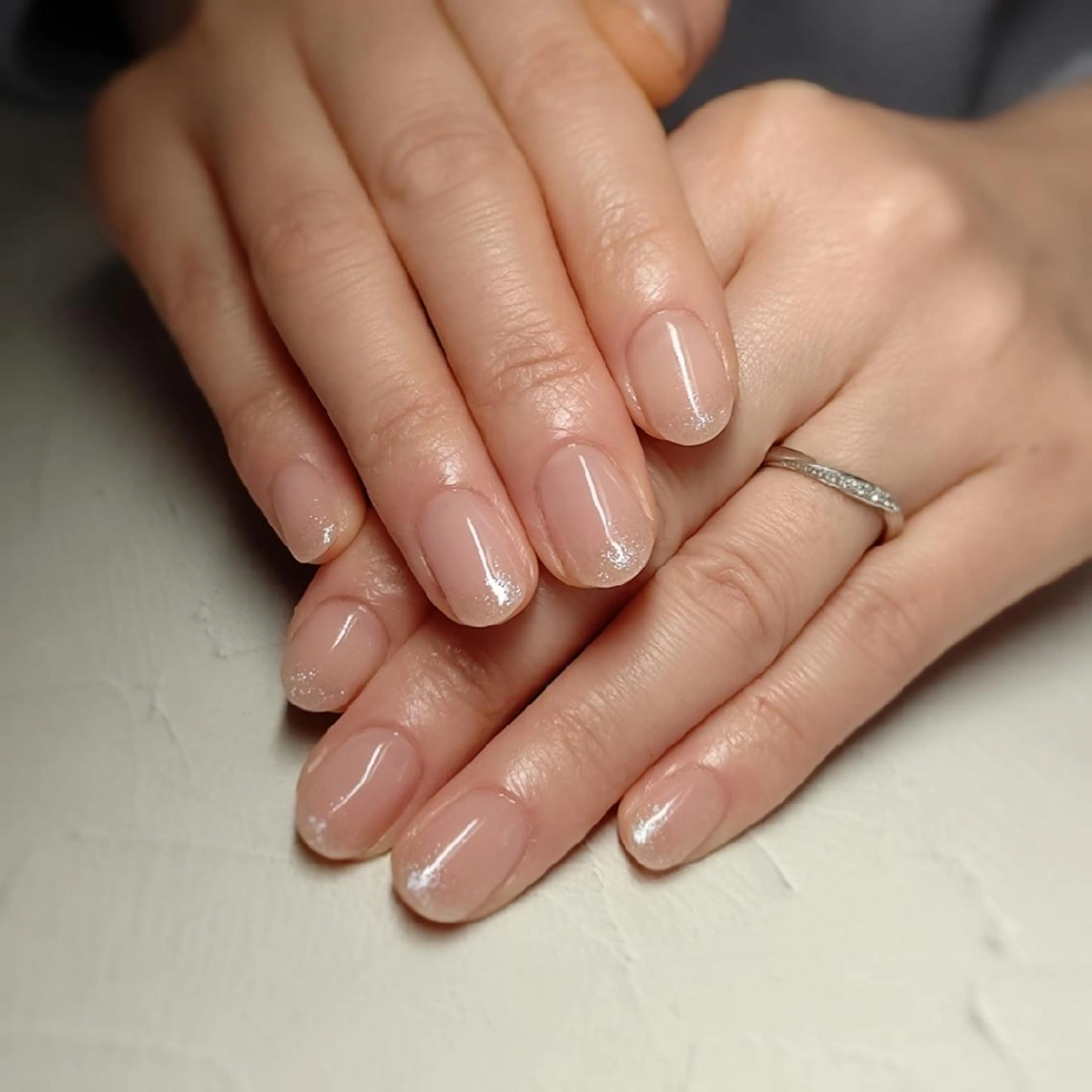 ネイル ラメ(グリッター) ワンカラーネイル ラヴィアン ローズのネイルデザイン