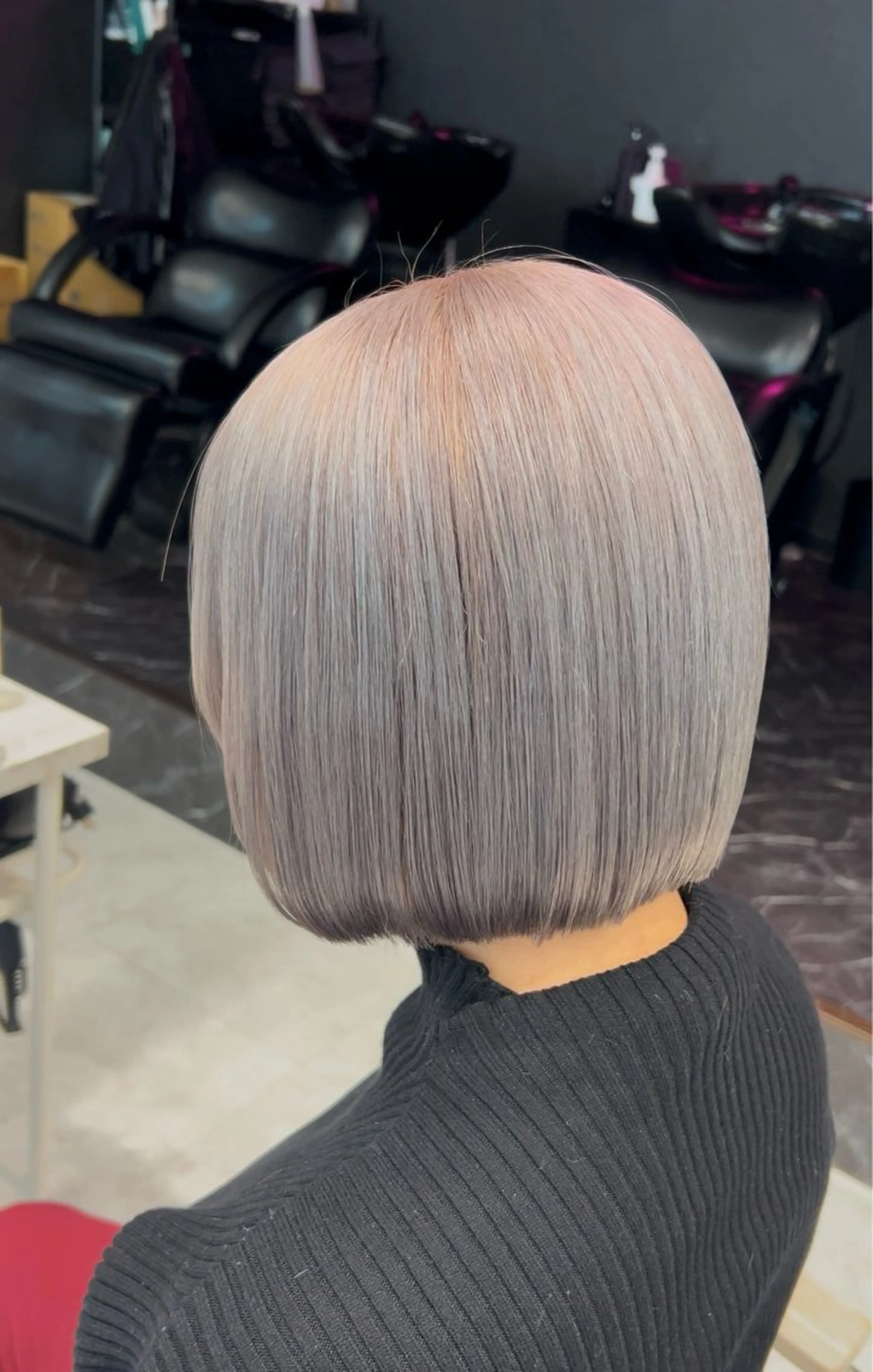 💎淡色Wカラー+トリートメント【ブリーチ込(全頭／リタッチ)】の写真