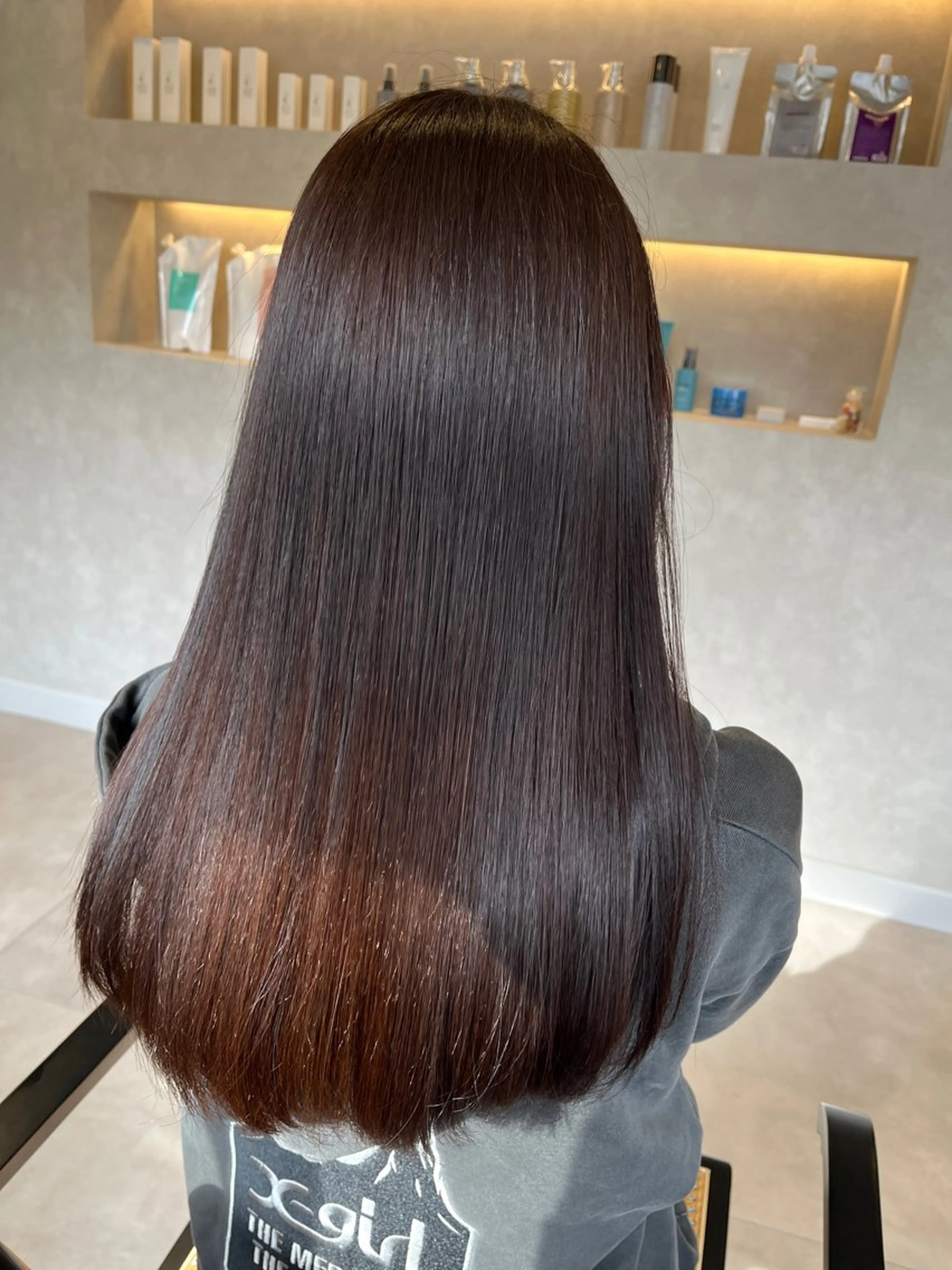 カラー ショコラグレージュ グレージュ ヘアカラー トリートメント ヘッドスパ 透明感カラー／ ヘッドスパ／武田遼香のヘアスタイル