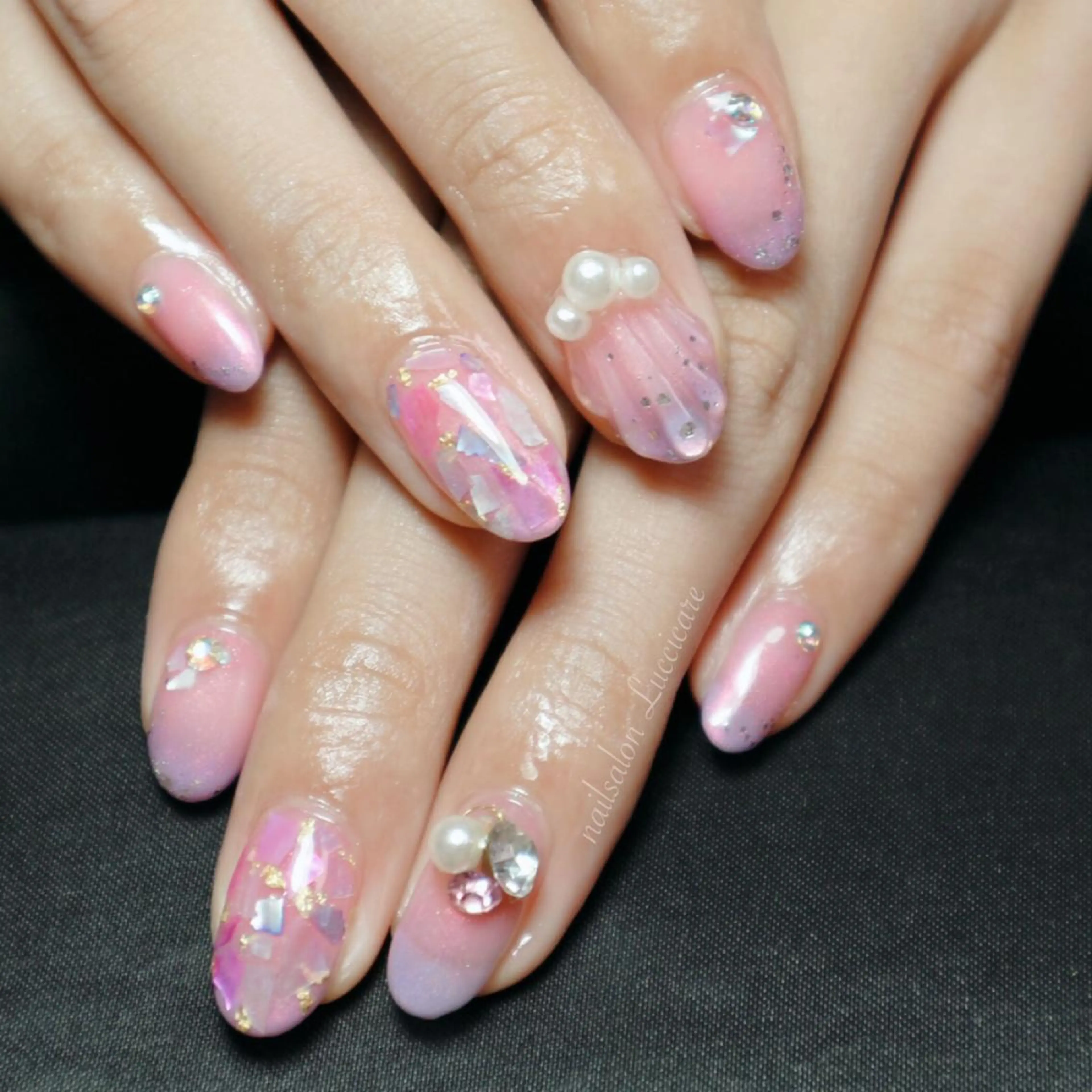 ネイル 高田 ちかこのネイルデザイン