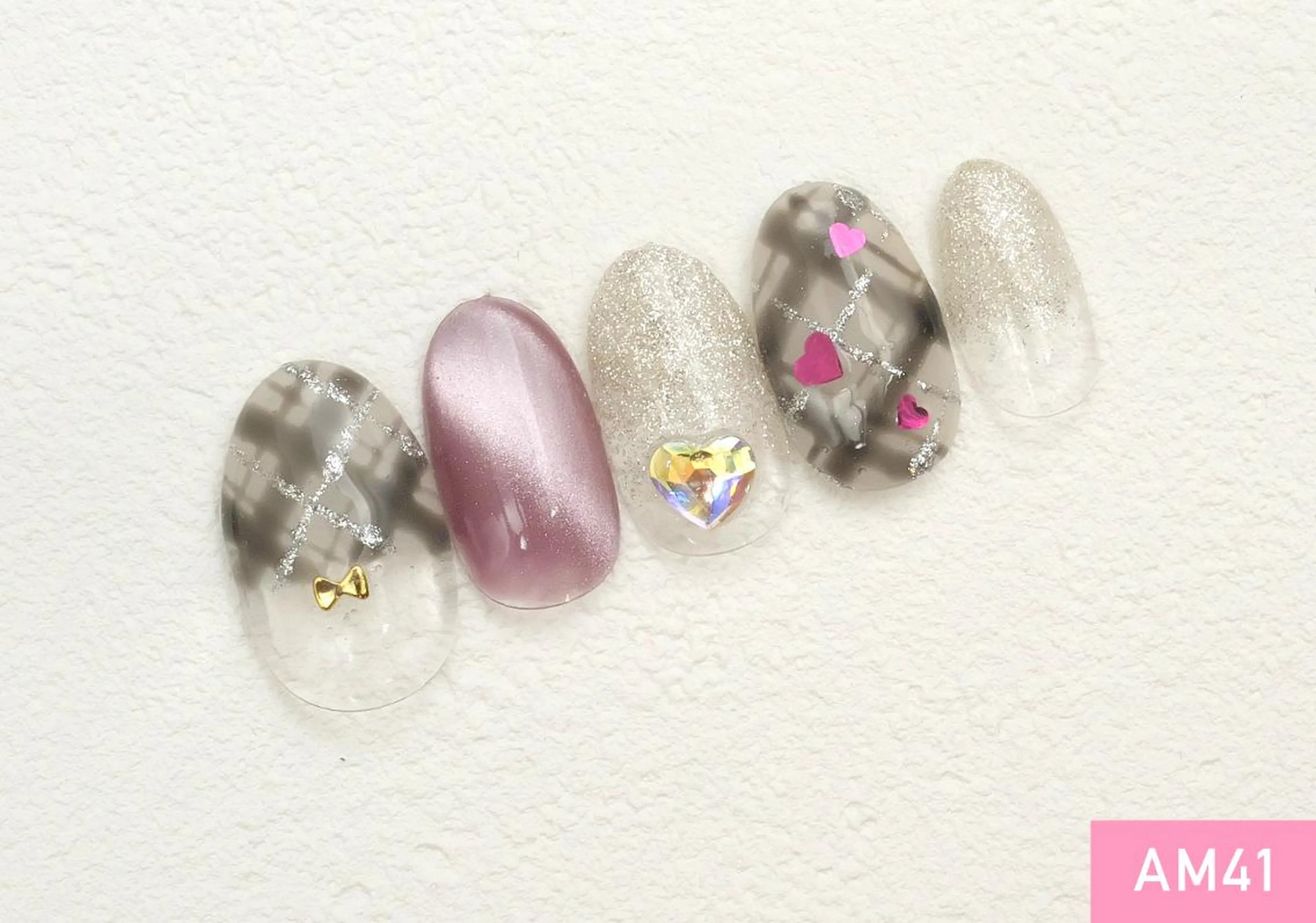 ネイル ゴールド 新橋Nail きりかのネイルデザイン