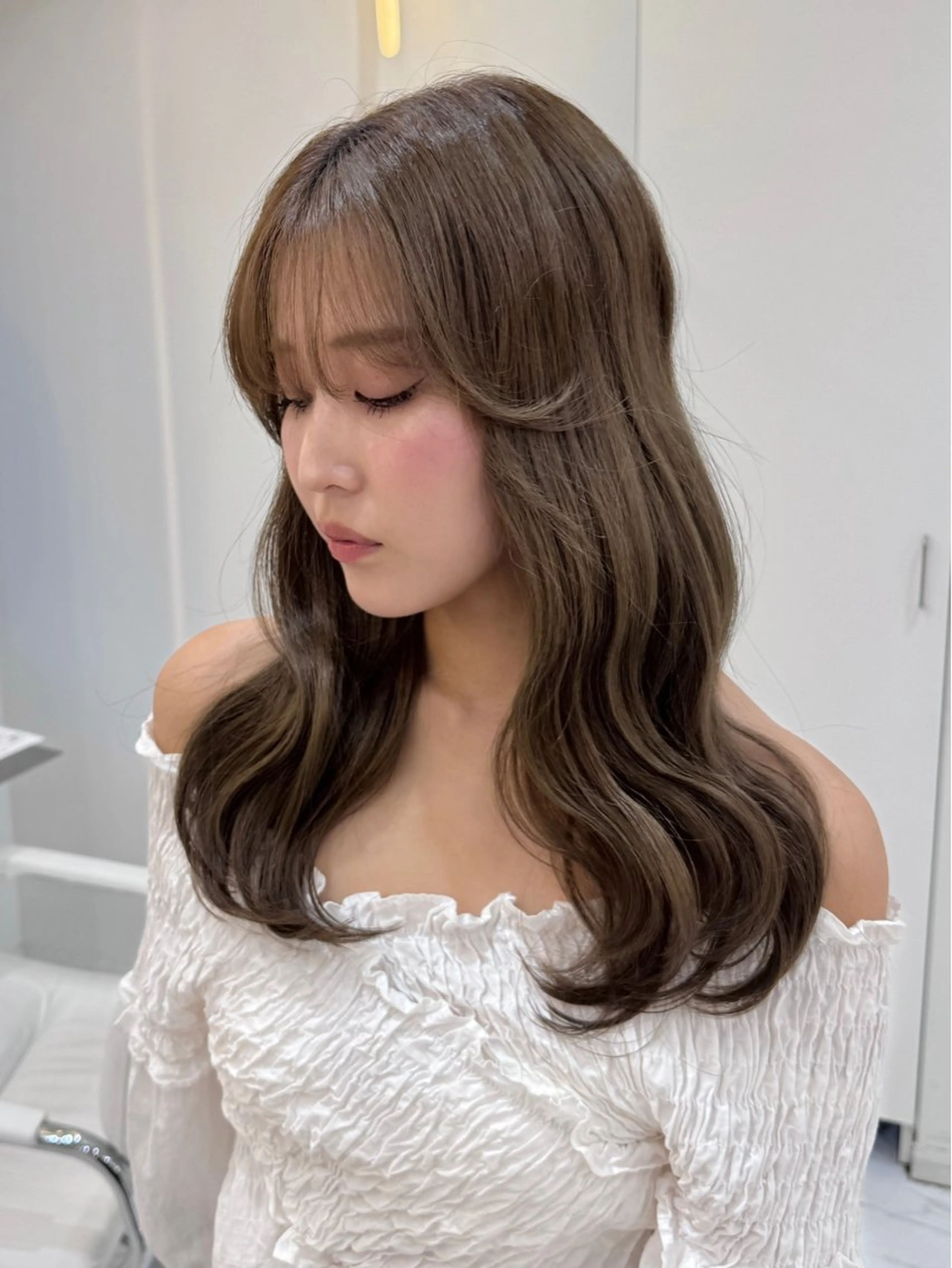 セミロング カット ヘアカラー トリートメント 髪質改善/艶髪 MINAMIのヘアスタイル