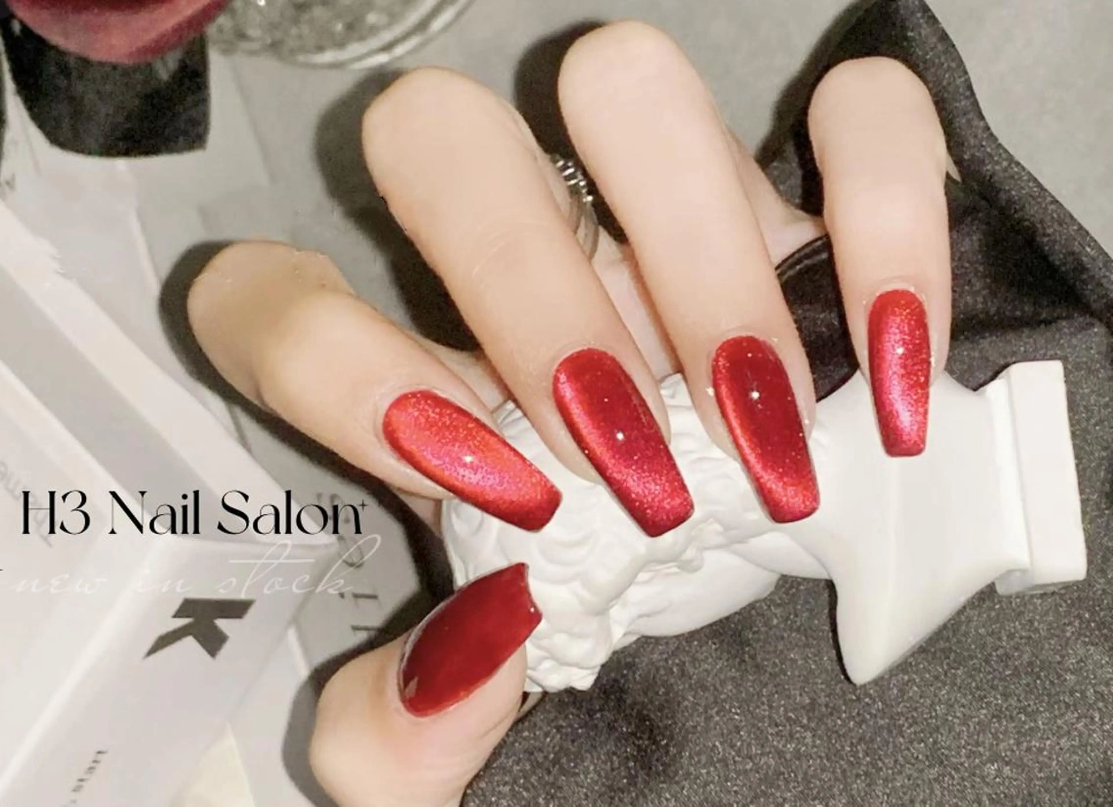 ロング ハンドネイル H3 ネイル サロンのネイルデザイン