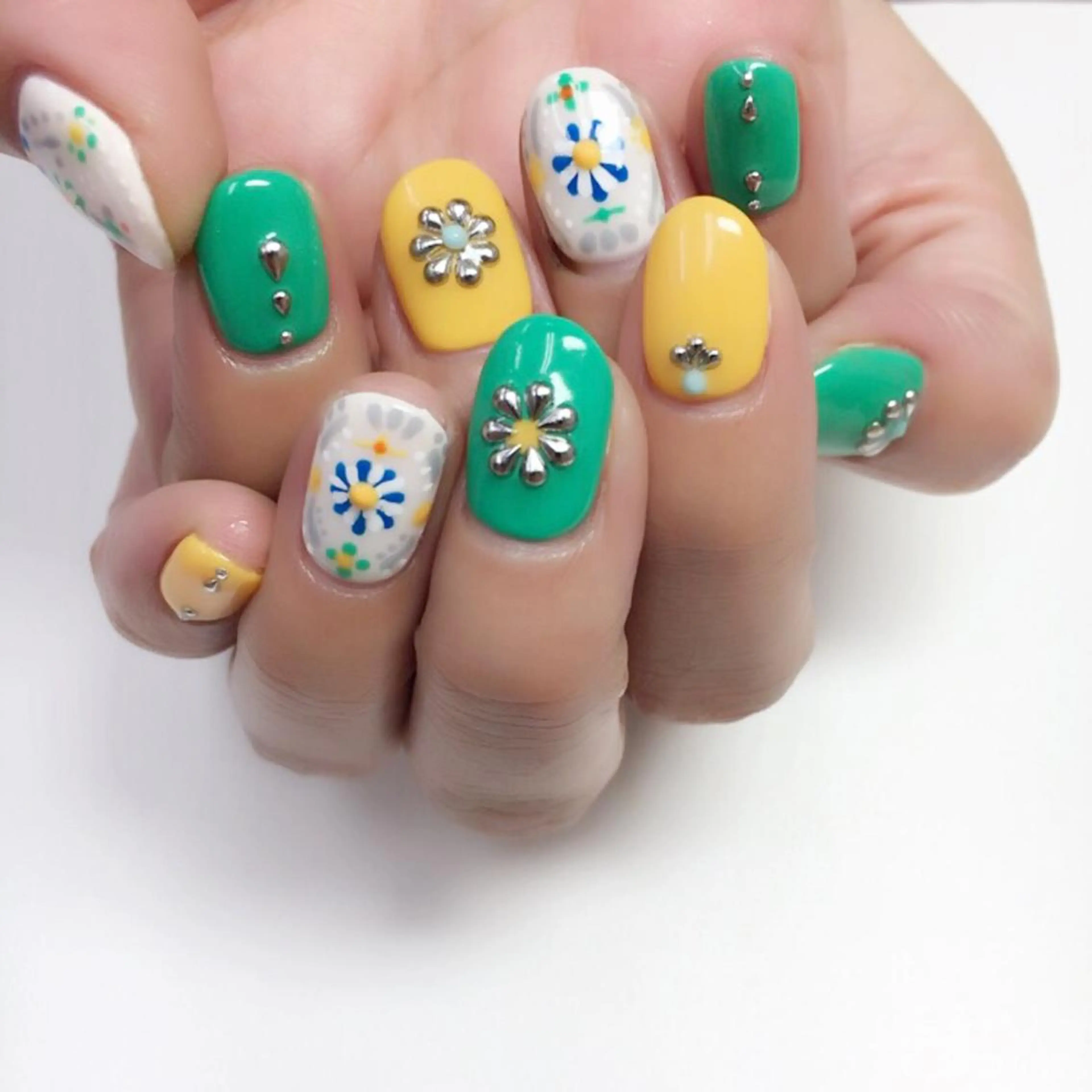 ネイル SPICENAILS by AYUのネイルデザイン