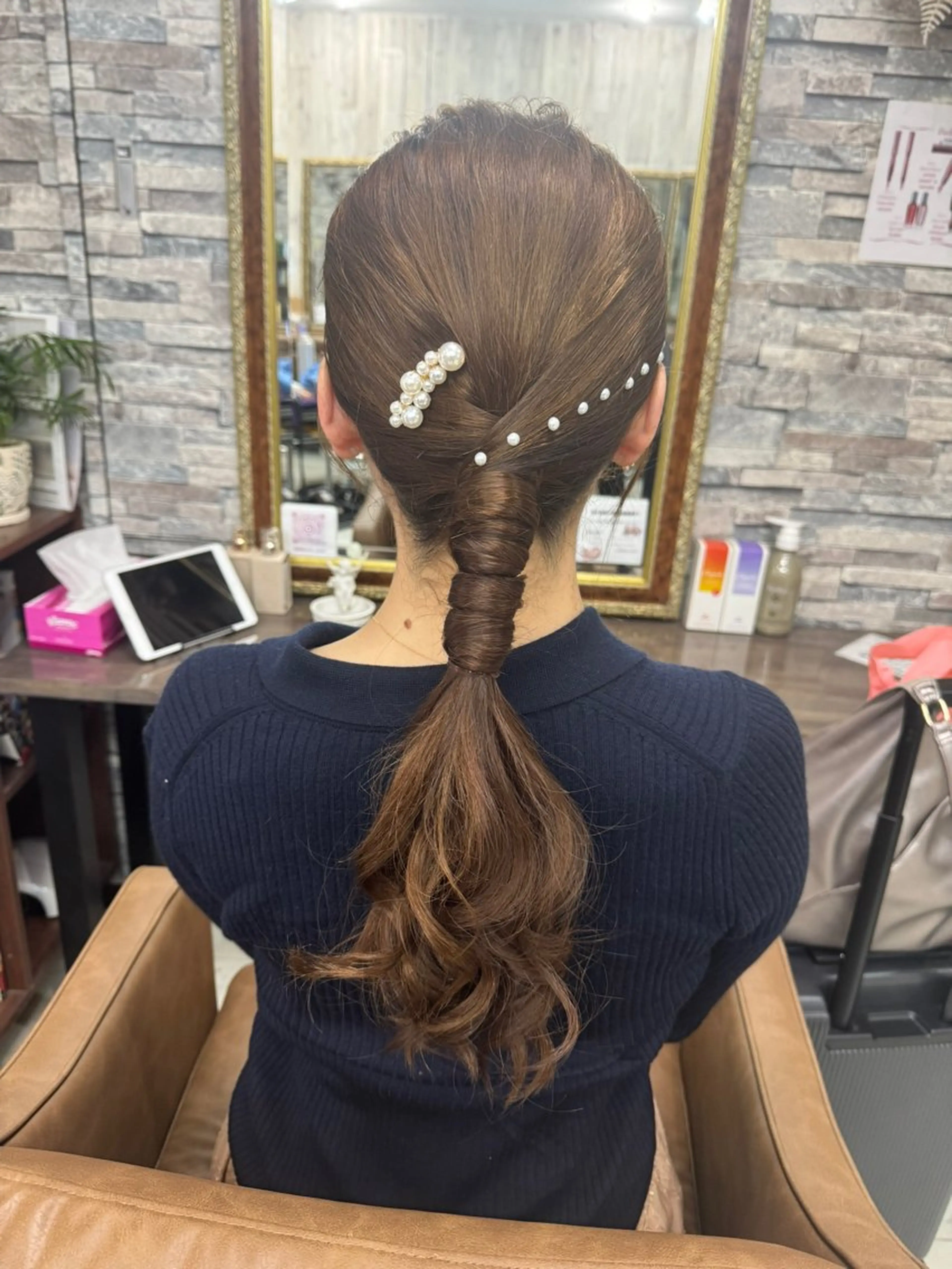 ロング ヘアセット 土屋朱理/ ハイトーンカラーのヘアスタイル