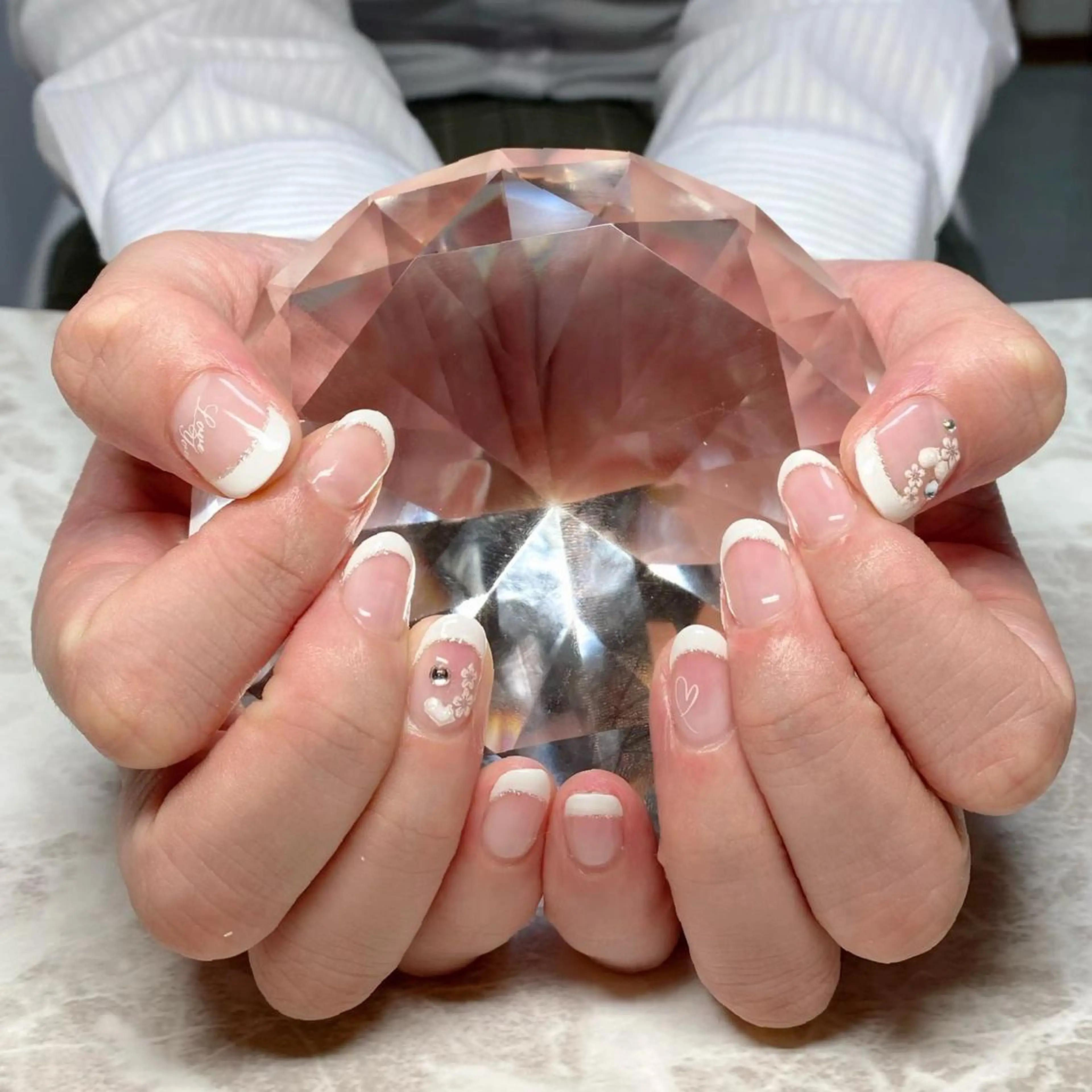 ネイル ハンドネイル ゆぴねいる所属・ゆぴねいる yupinailのネイルデザイン