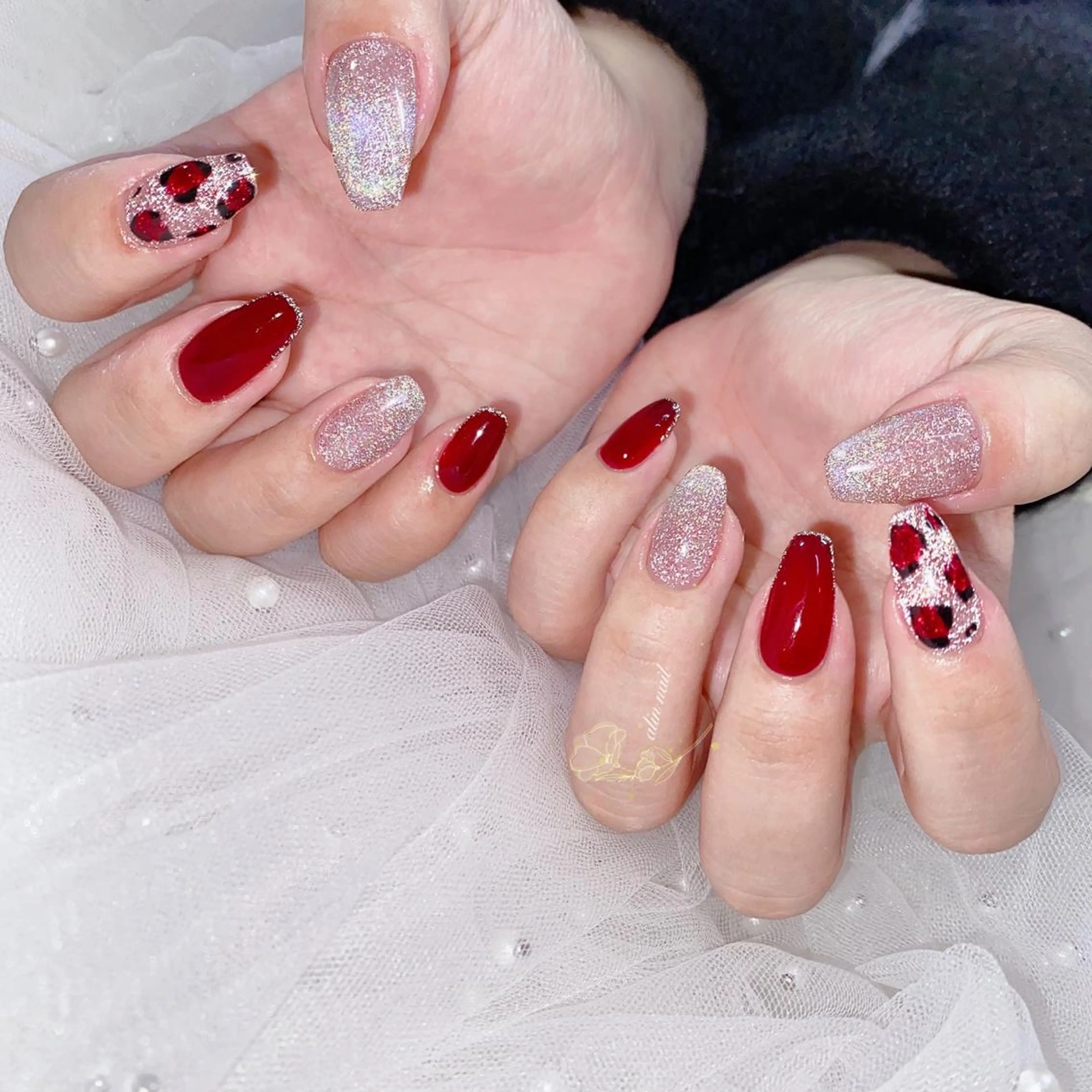 ネイル ネイルサロン 9Carats神田のネイルデザイン