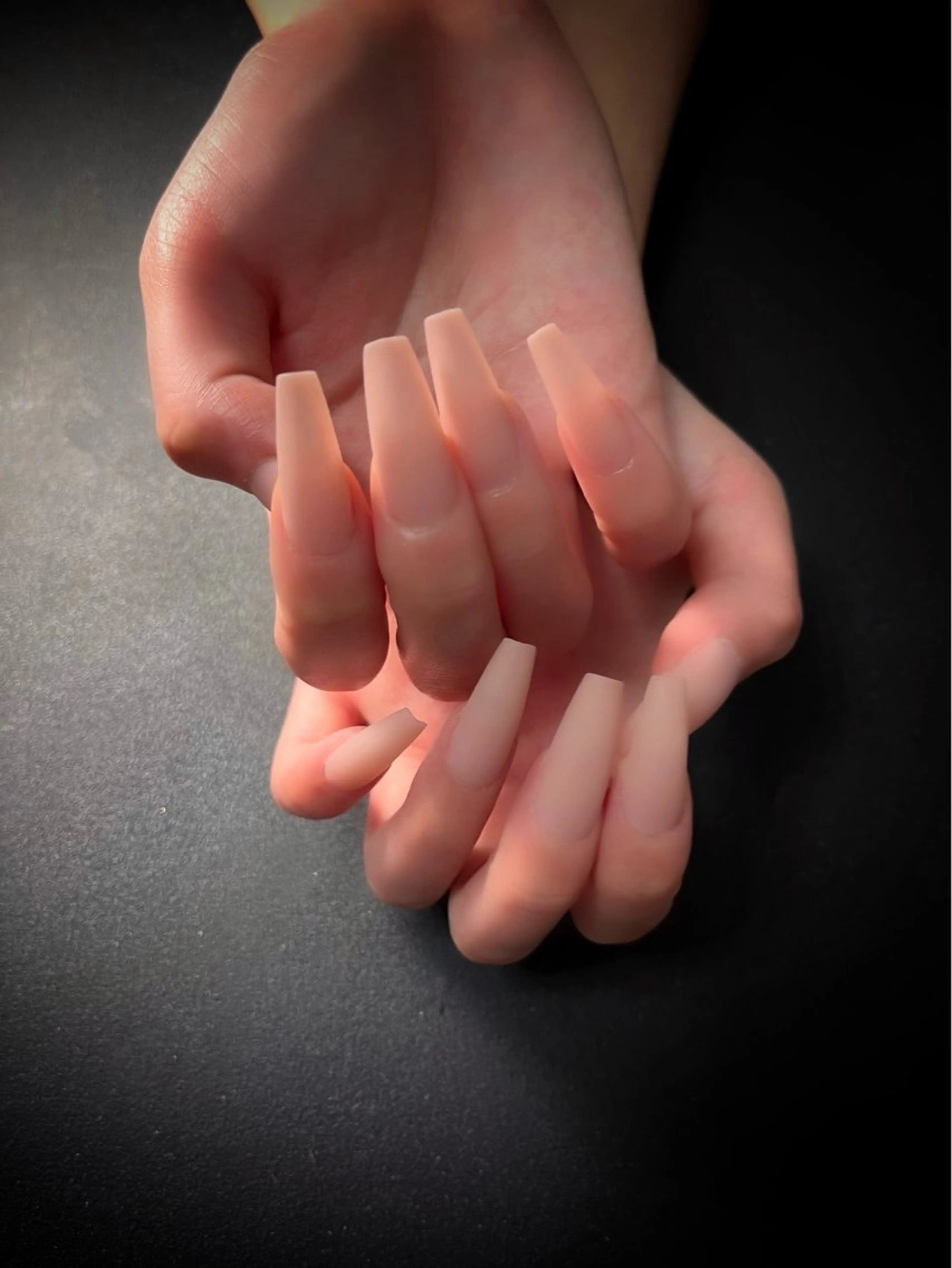 ネイル 長さ出し スカルプネイル nine.🦋 YUKOのネイルデザイン