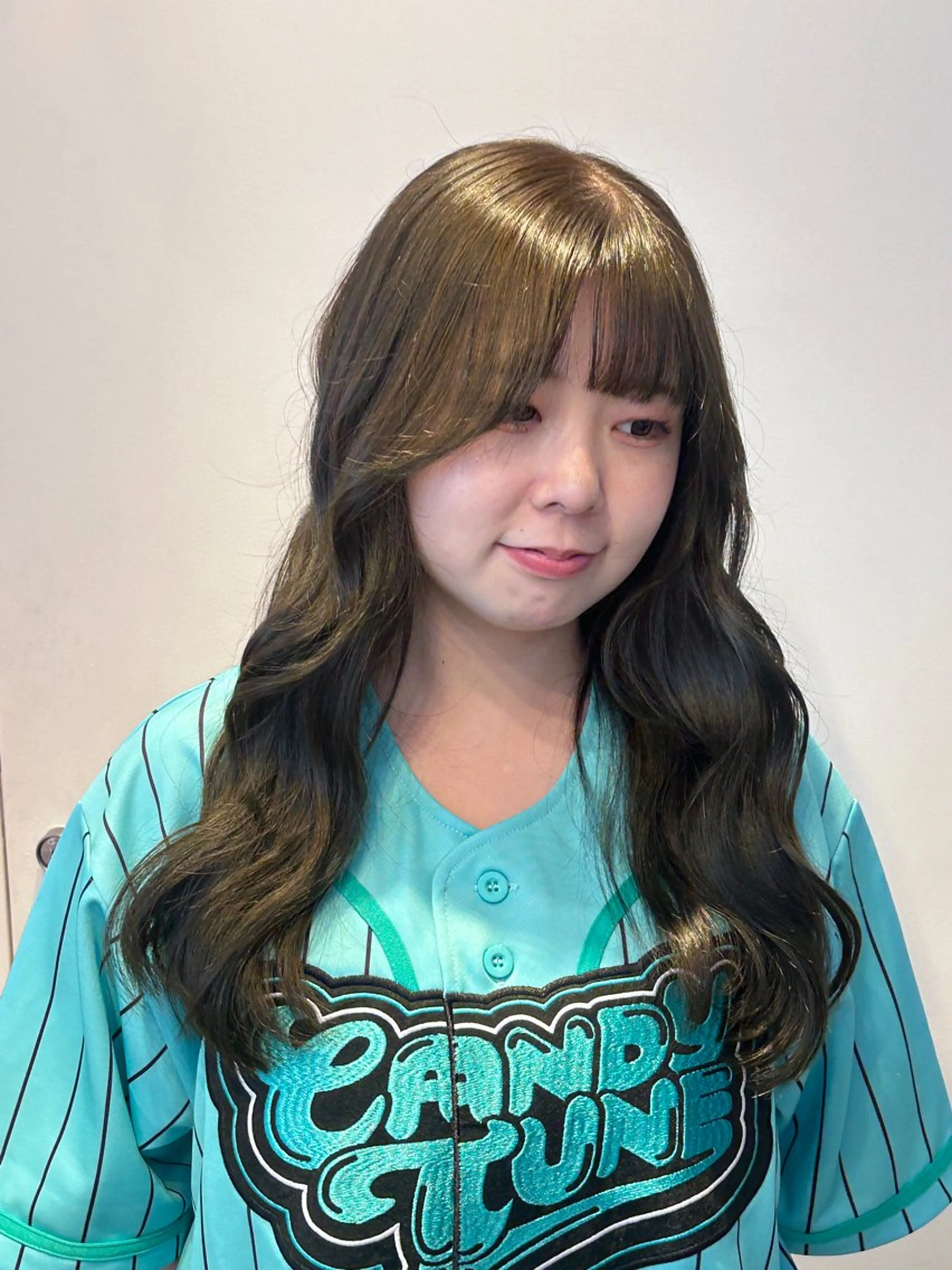 ロング カラー カット ヘアカラー トリートメント ナチュラル大人っぽい スタイル　MAORIのヘアスタイル