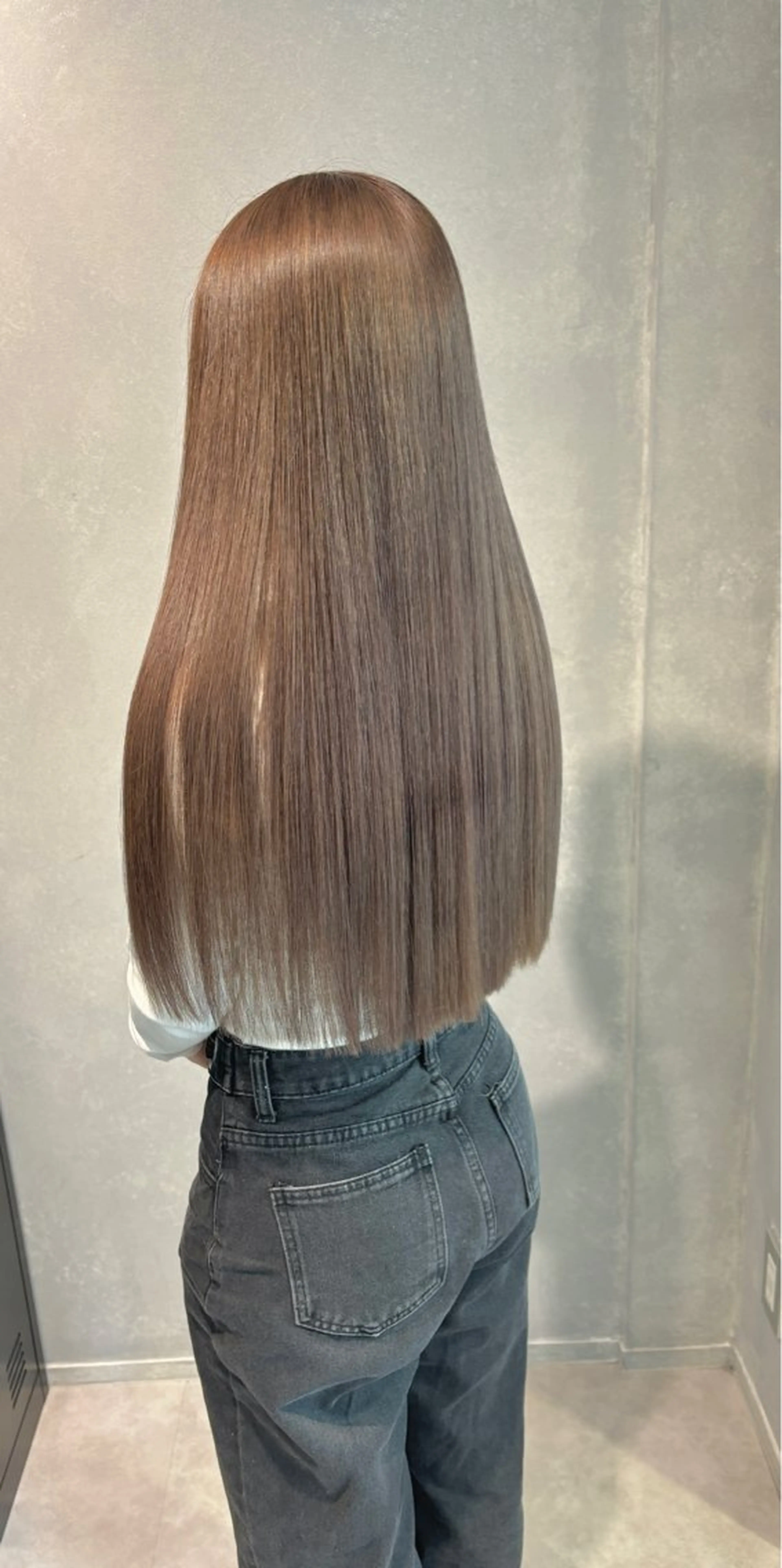 ロング カラー ヘアカラー トリートメント 🫧 栄ハイトーン Yasuyo🫧のヘアスタイル