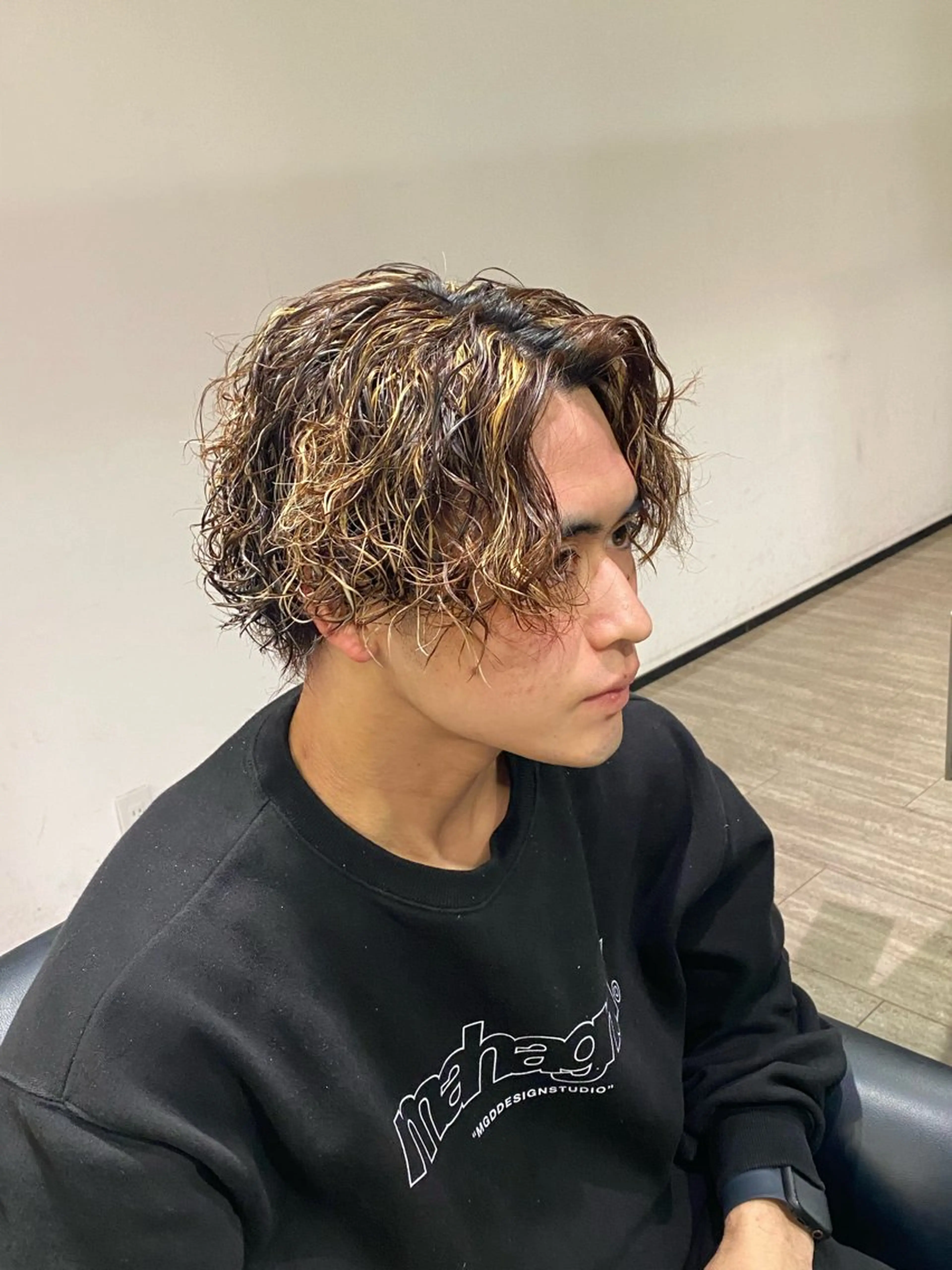 カラー パーマ メンズ メンズメッシュ メンズパーマ メンズツイストパーマ メッシュ ツイストパーマ パーマ 水野 聖哉のヘアスタイル