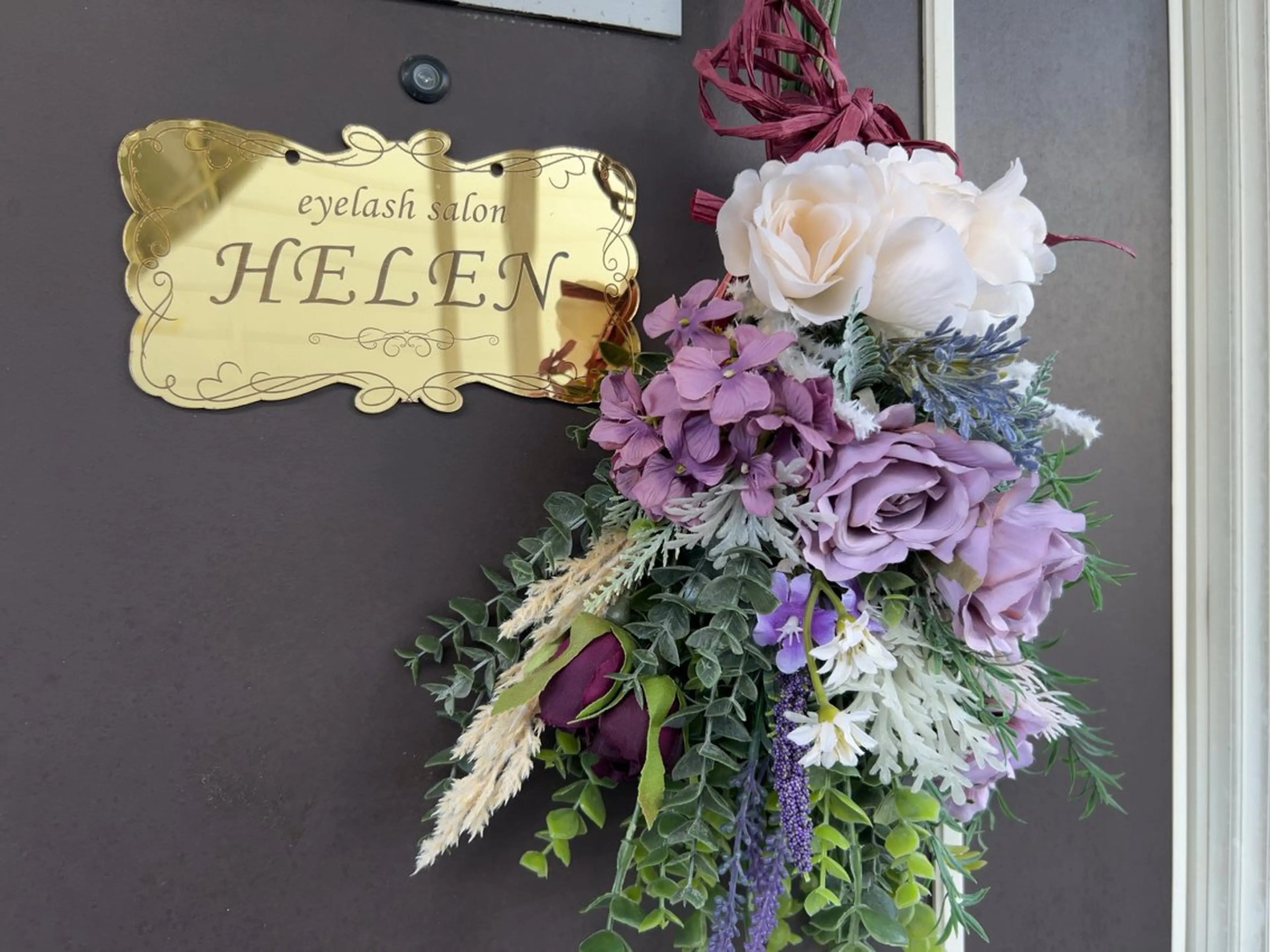 マツエク・マツパ eyelashsalon HELEN所属・HELEN 岡田のマツエク・マツパデザイン