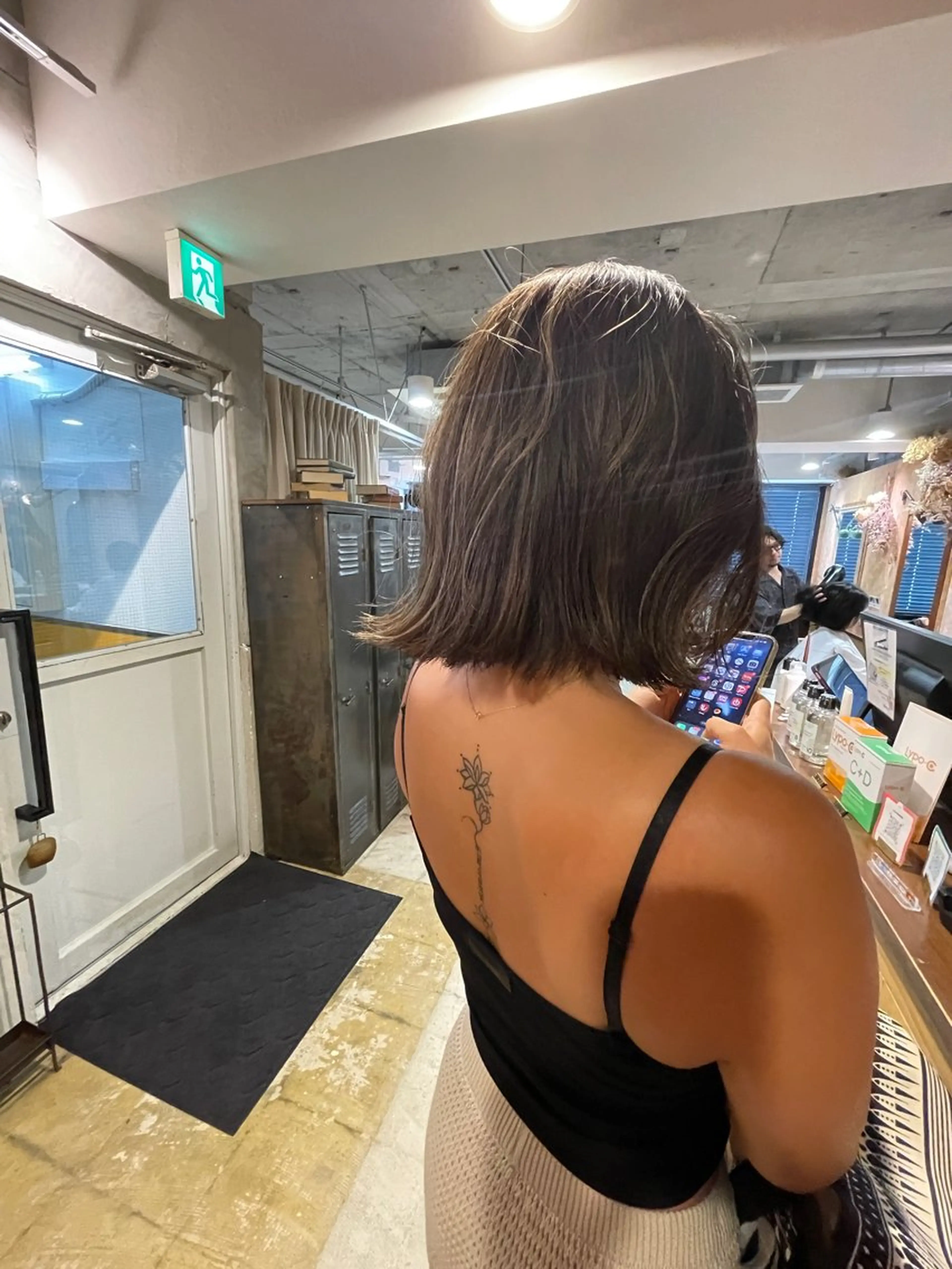 ミディアム カラー ハイライトカラー ハイライト カット ヘアカラー トリートメント さの あやねのヘアスタイル