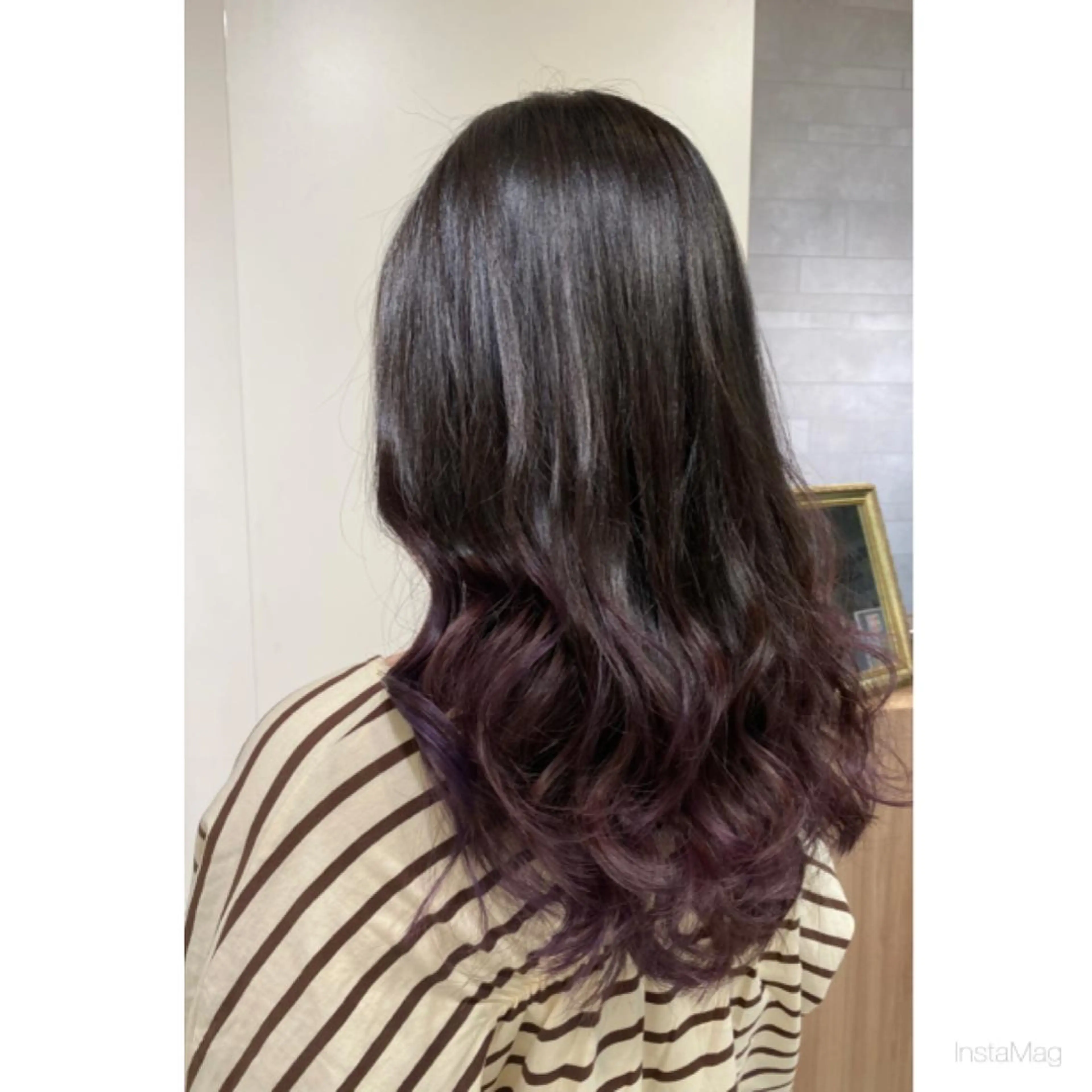 ロング カラー グラデーションカラー ピンクカラー ピンクパープル パープルカラー カット ヘアカラー 岩間 香純のヘアスタイル