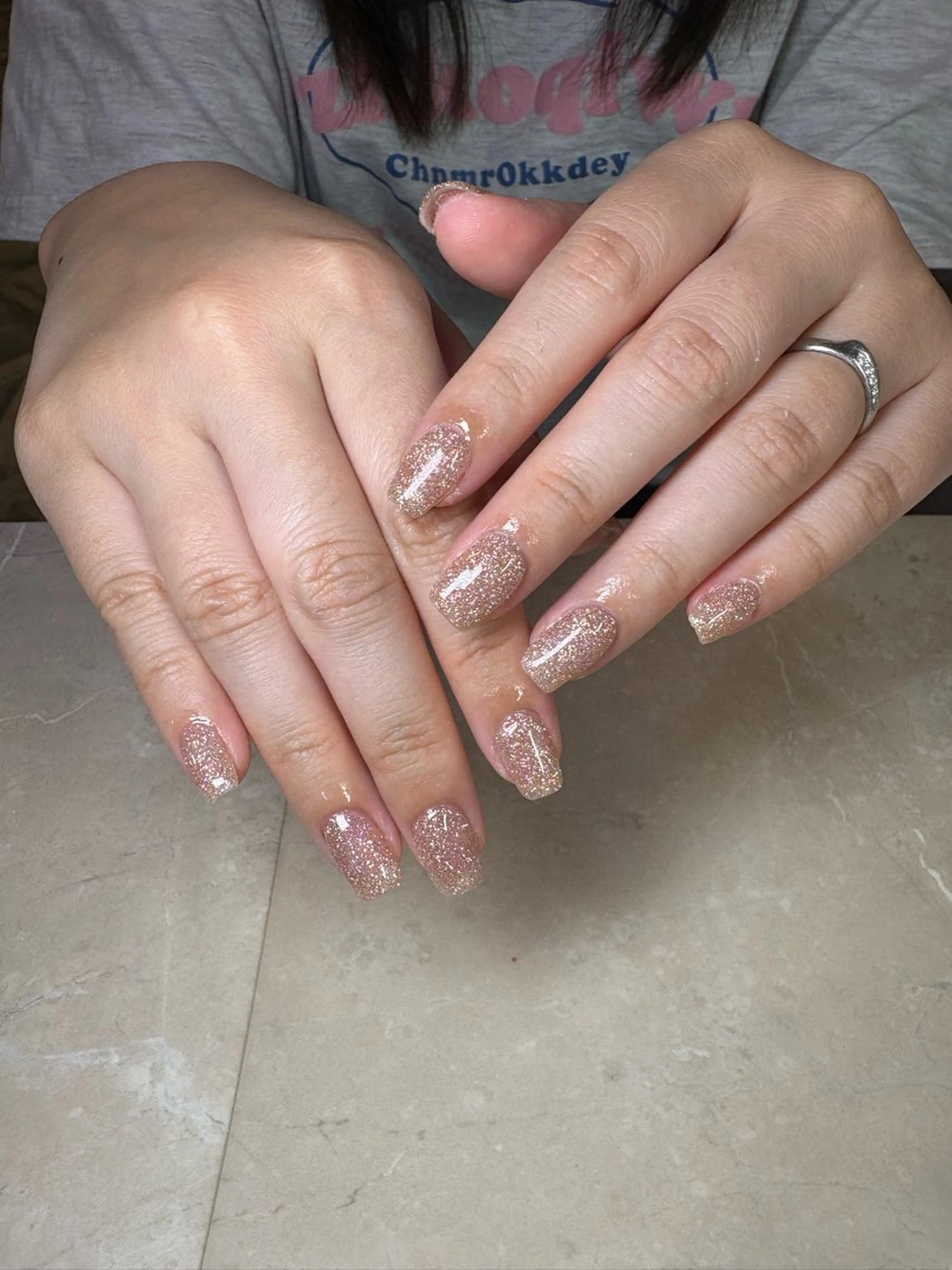 ネイル 三輪 彩美春のネイルデザイン