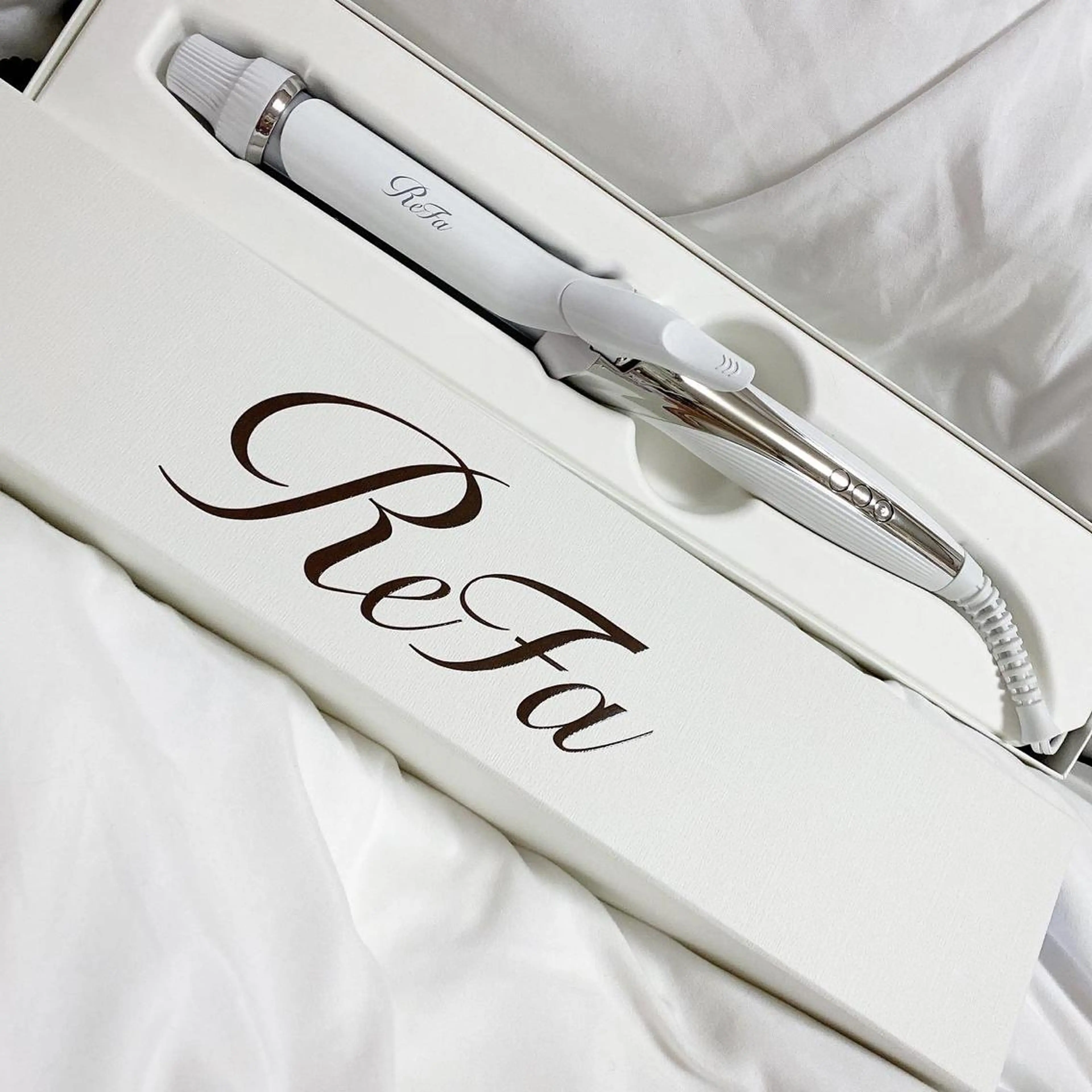 荒木 ひろかのヘアスタイル