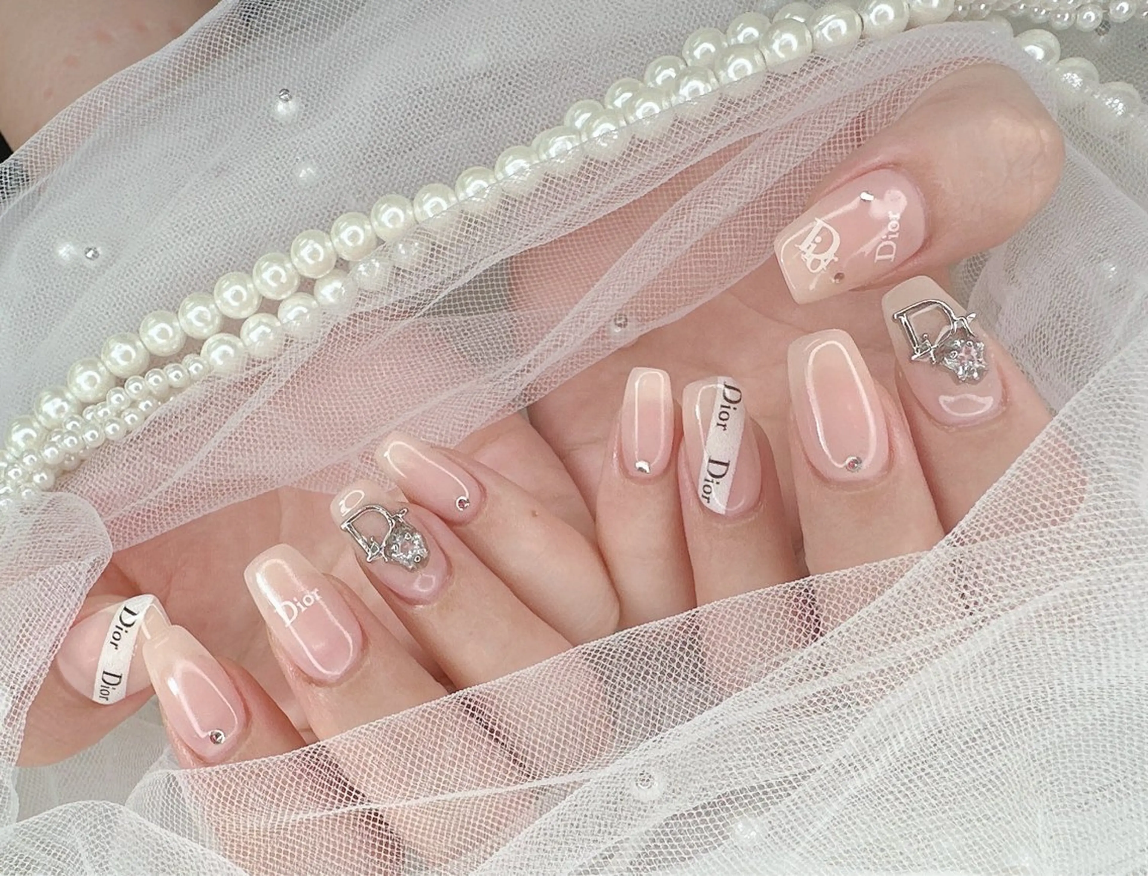 ネイル R salonのネイルデザイン