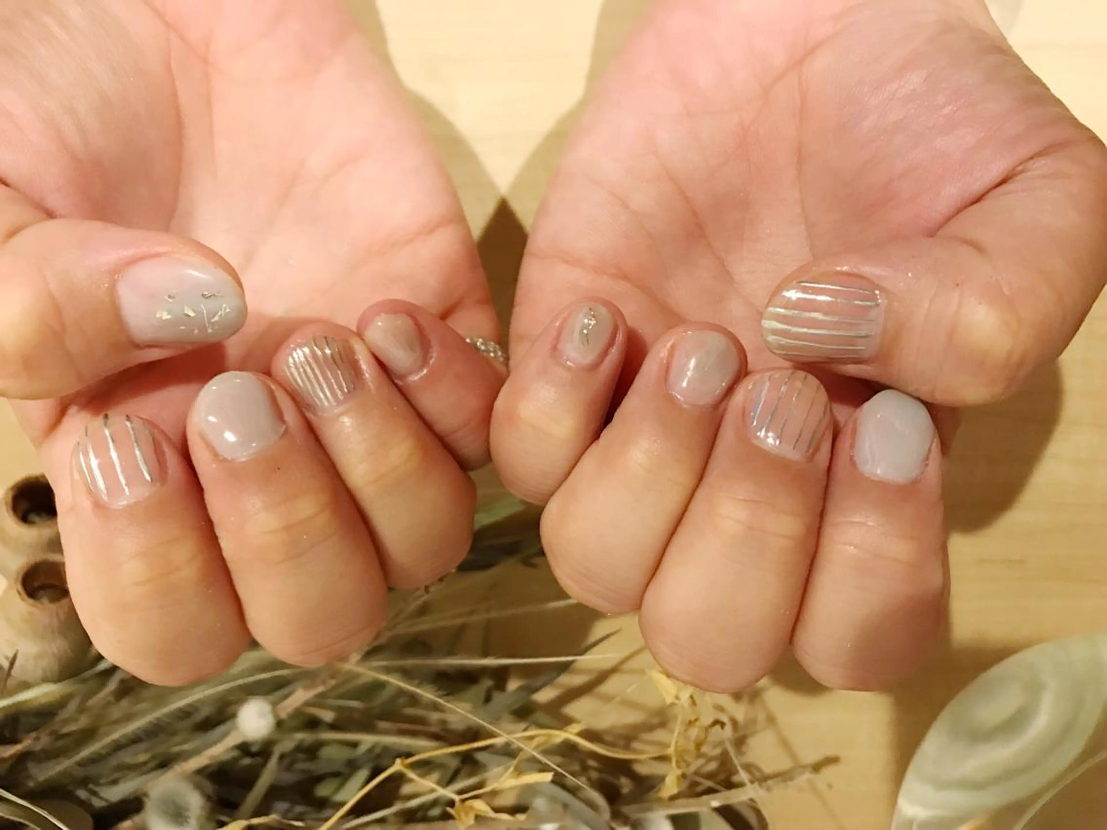 ネイル ハンドネイル フットネイル rebon＊ natsukiのネイルデザイン