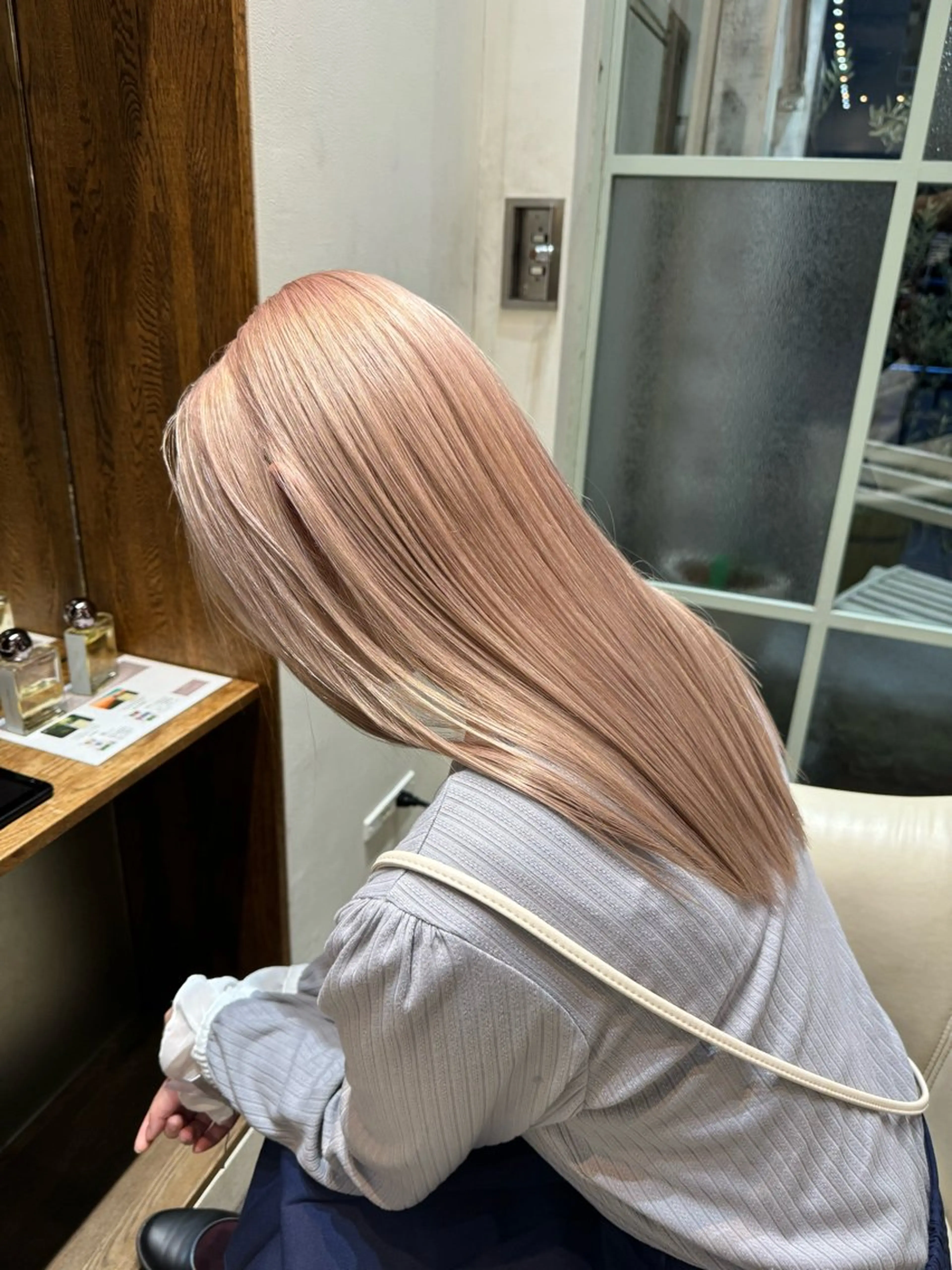 セミロング カラー 縮毛矯正 トリートメント 入江 允のヘアスタイル