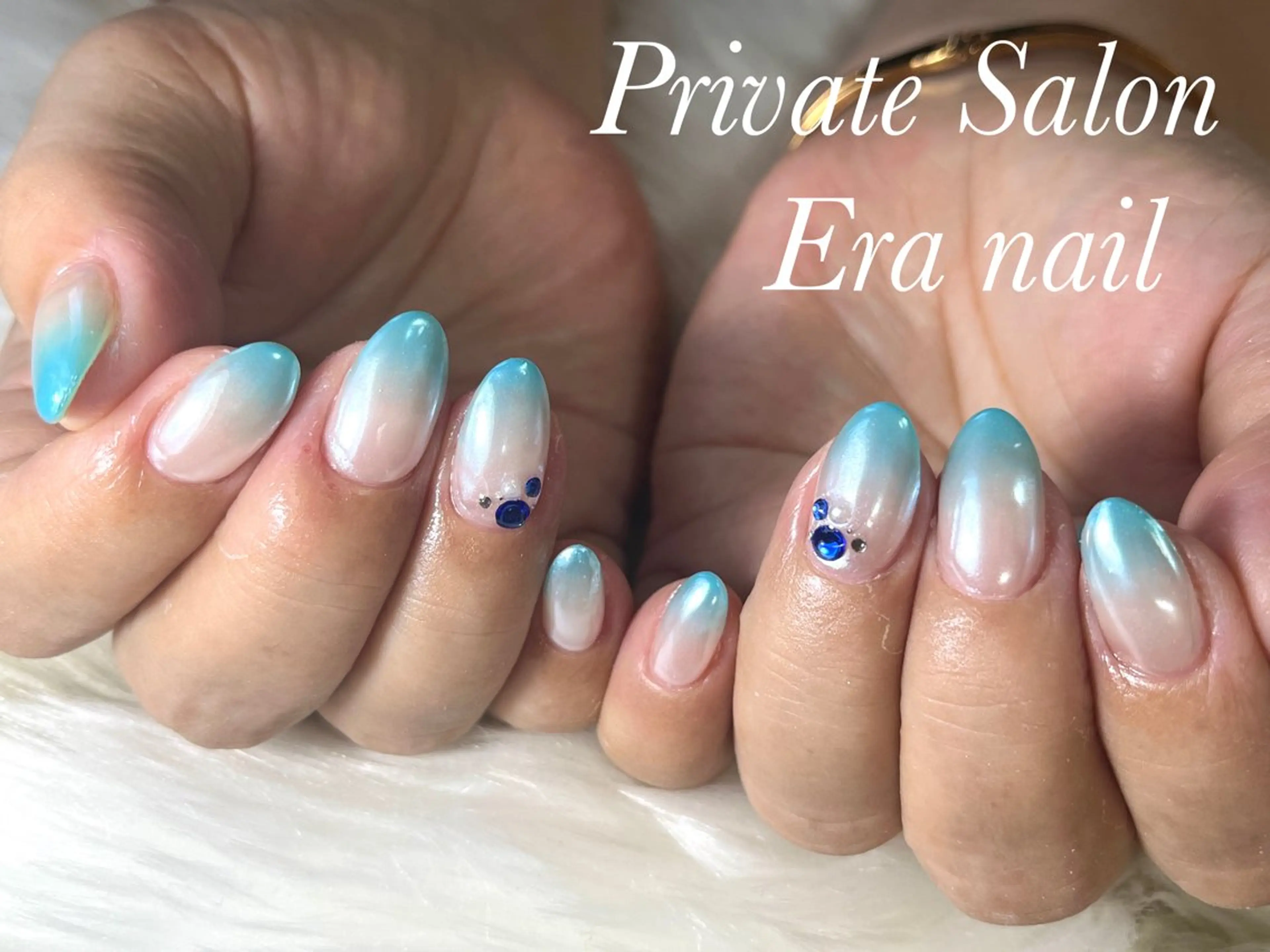 ネイル ブルー グラデーション ミラーネイル 夏ネイル Era nailのネイルデザイン