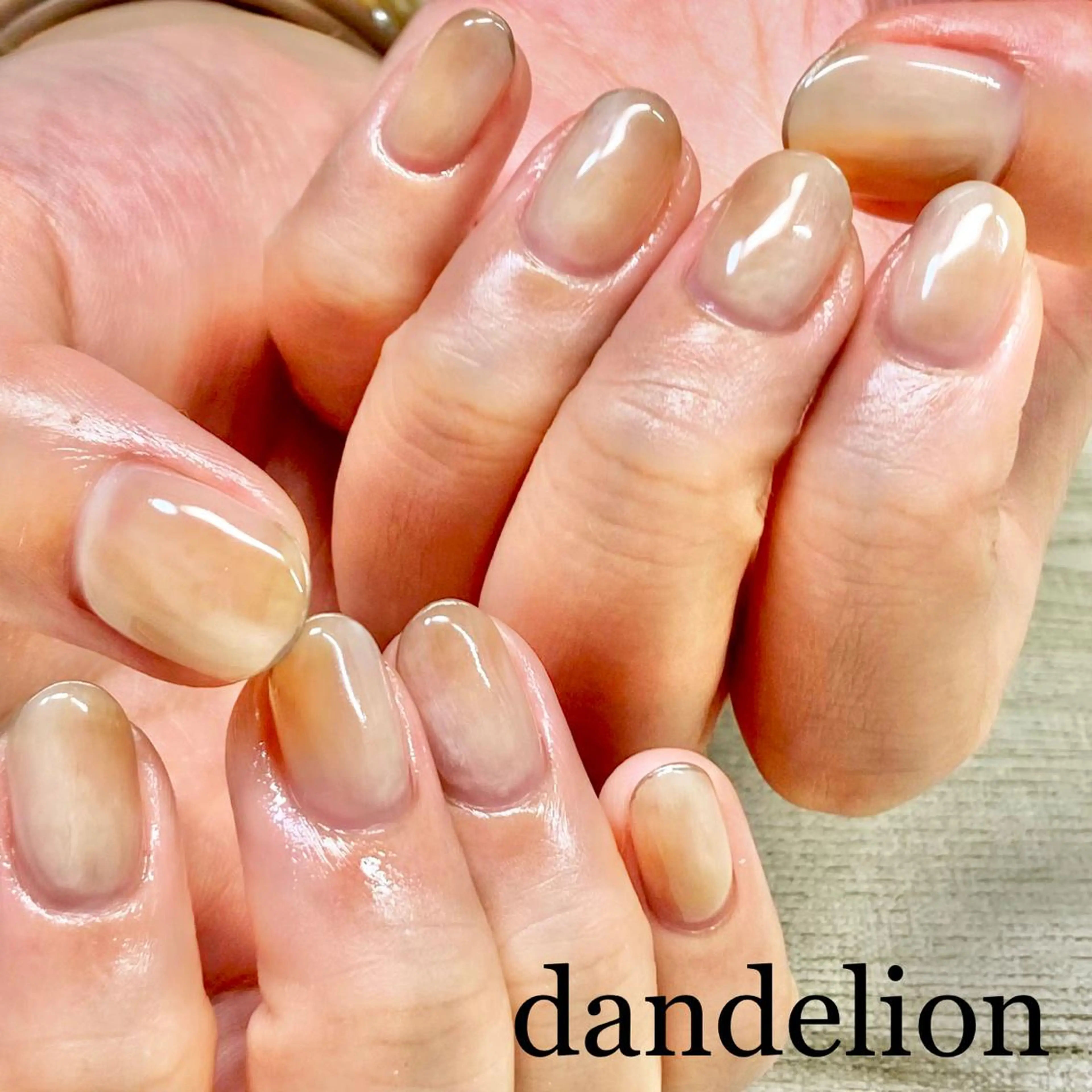 ネイル ハンドネイル ハンドケア dandelion ダンデライオンのネイルデザイン