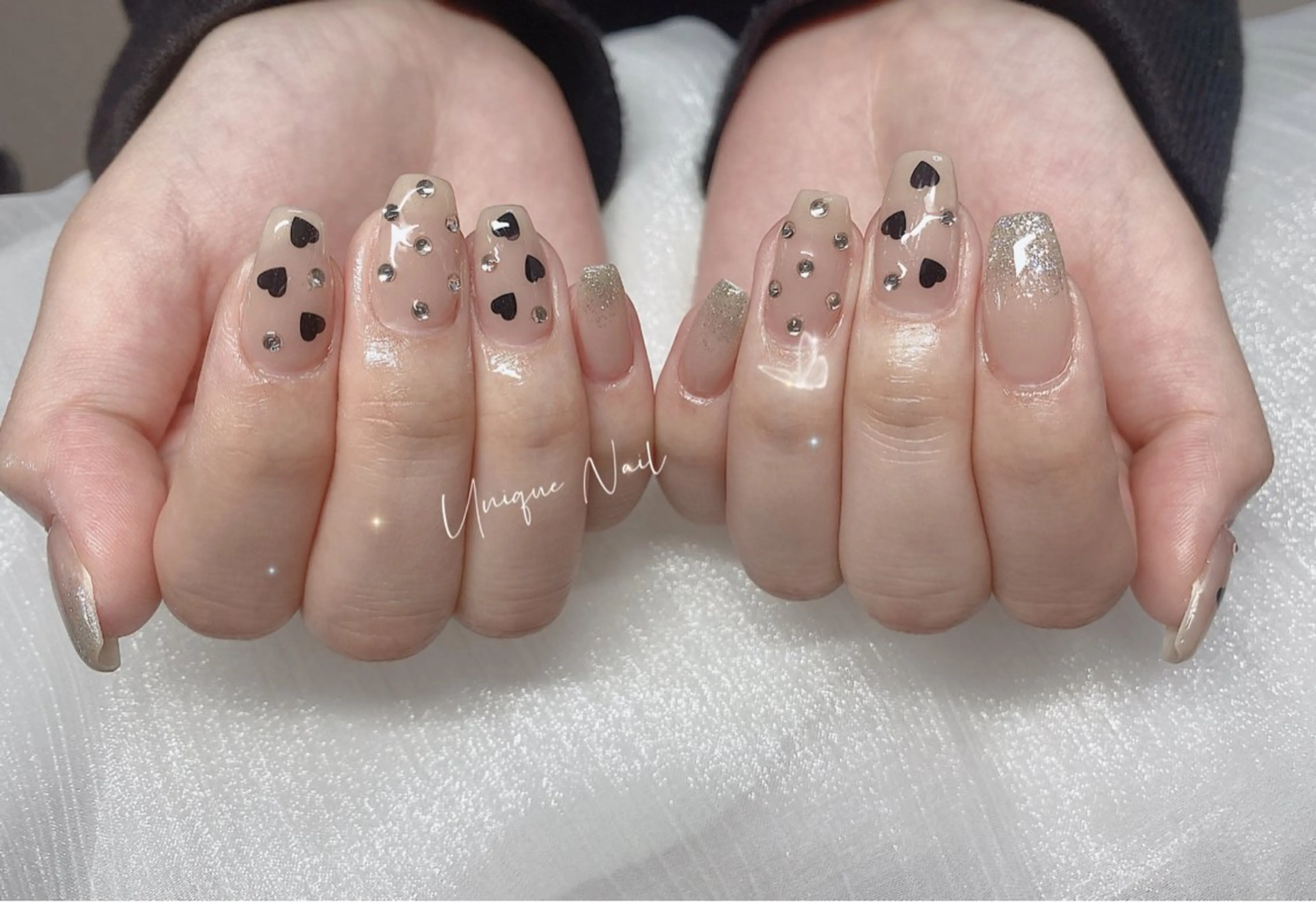 ネイル UniqueNail 長さだし専門店のネイルデザイン